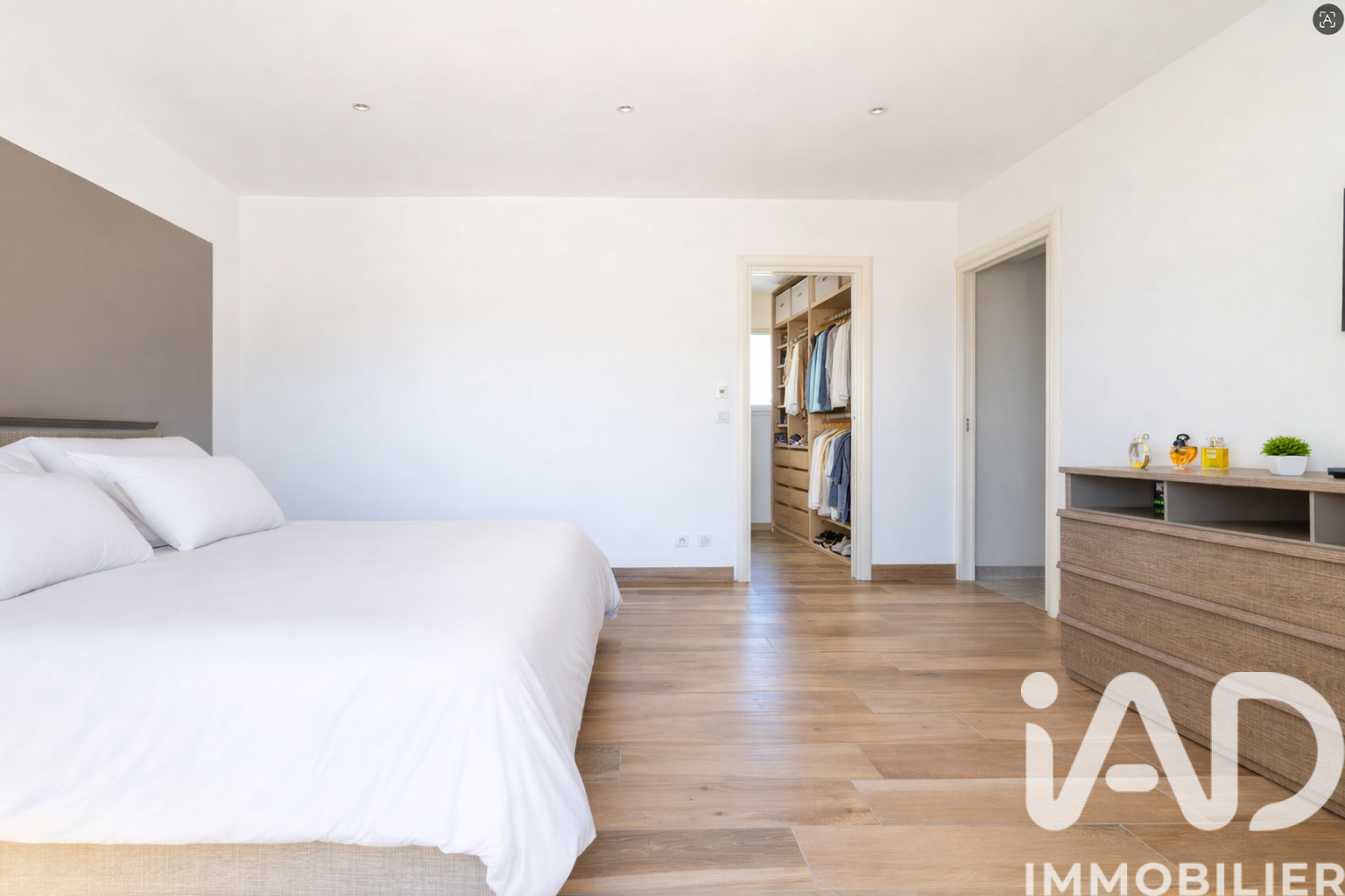 Vente maison à Jouques (13490) : maison 6 pièces 165 m² — 14