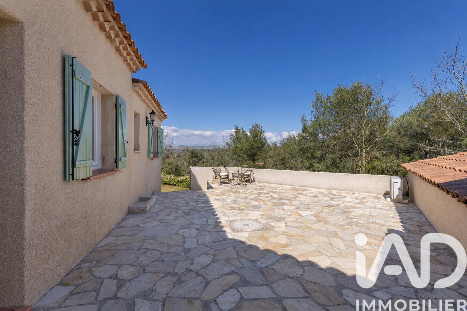 Vente maison à Jouques (13490) : maison 6 pièces 165 m² — 23