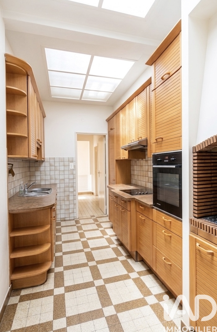 Vente maison à Cadillac-sur-Garonne (33410) : maison 7 pièces 223 m² - 2001921 — 6
