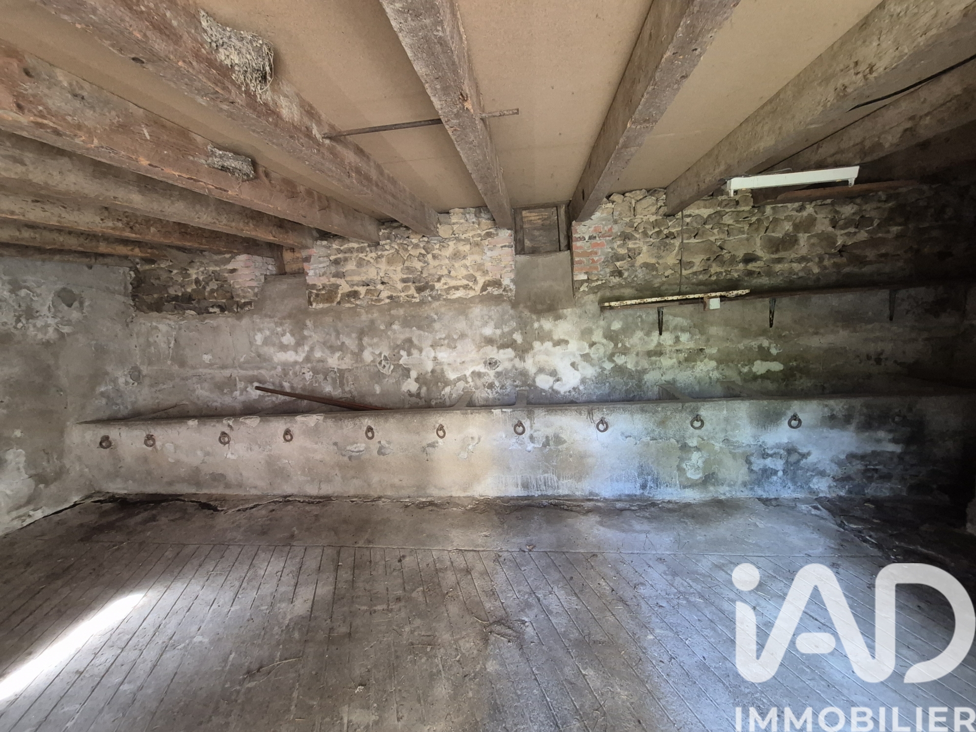 Vente maison à Terjat (03420) : maison 5 pièces 100 m² — 6