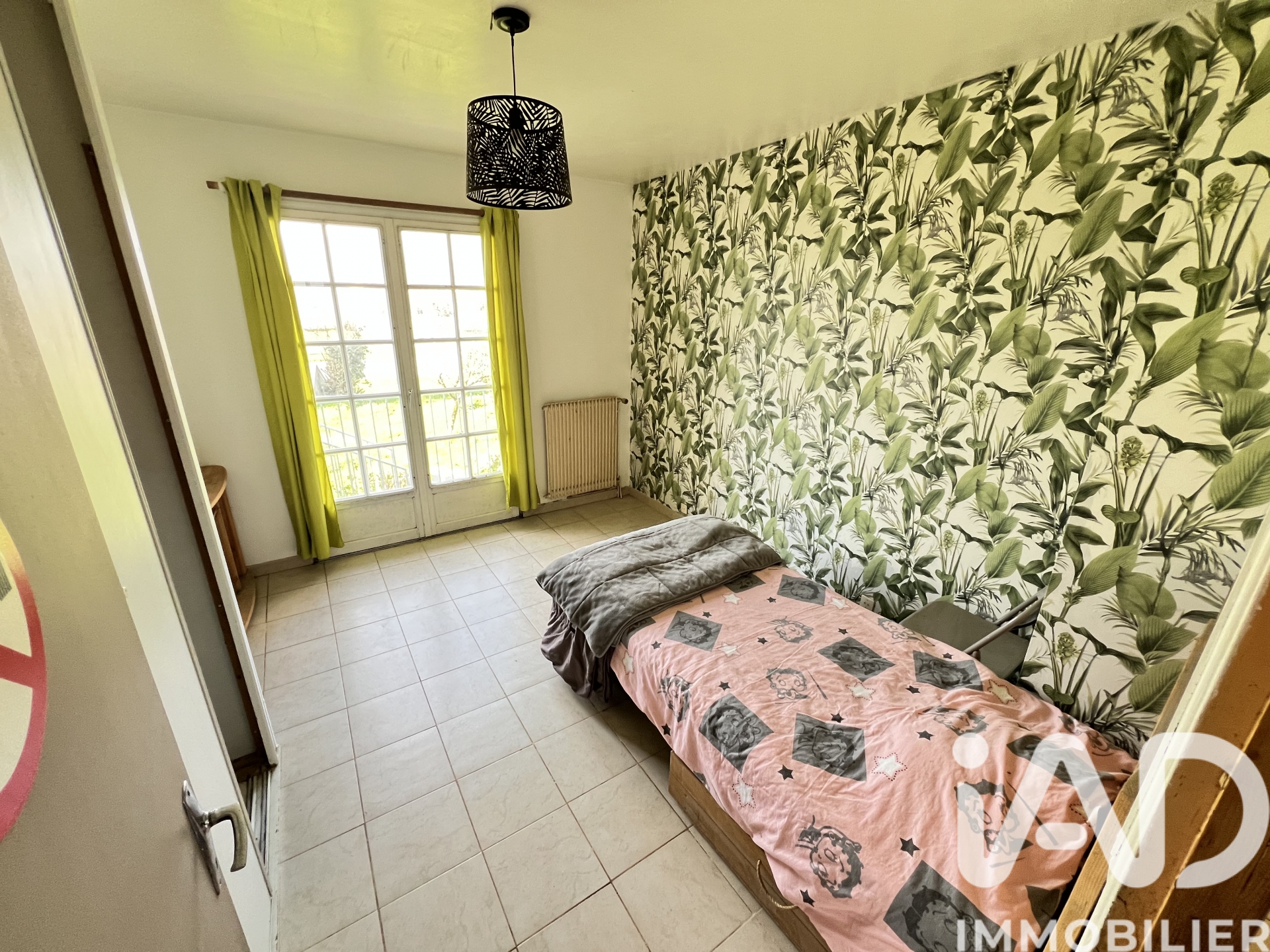 Vente maison à Savigné (86400) : maison de village 6 pièces 130 m² — 9