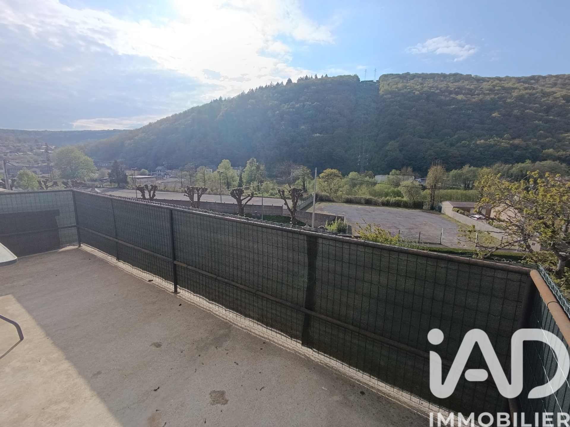 Vente maison à Nouzonville (08700) : maison 5 pièces 82 m² — 8