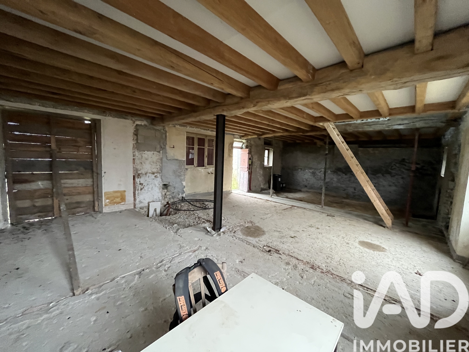 Vente maison à Montmirail (51210) : maison 2 pièces 150 m² — 4