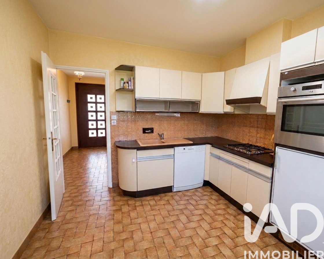 Vente maison à Domérat (03410) : maison 6 pièces 113 m² — 9