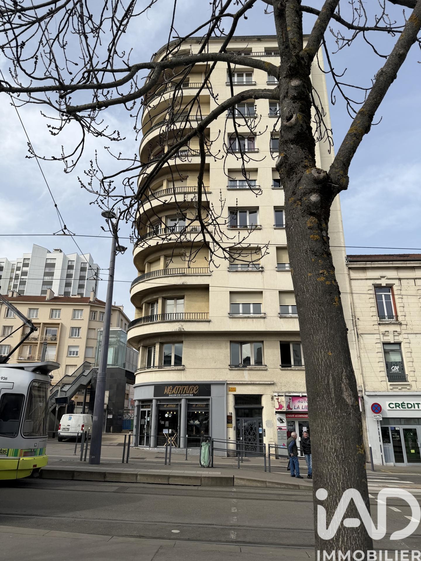 Vente appartement à Saint-Étienne (42100) : appartement 5 pièces 96 m² - 2005904 — 2