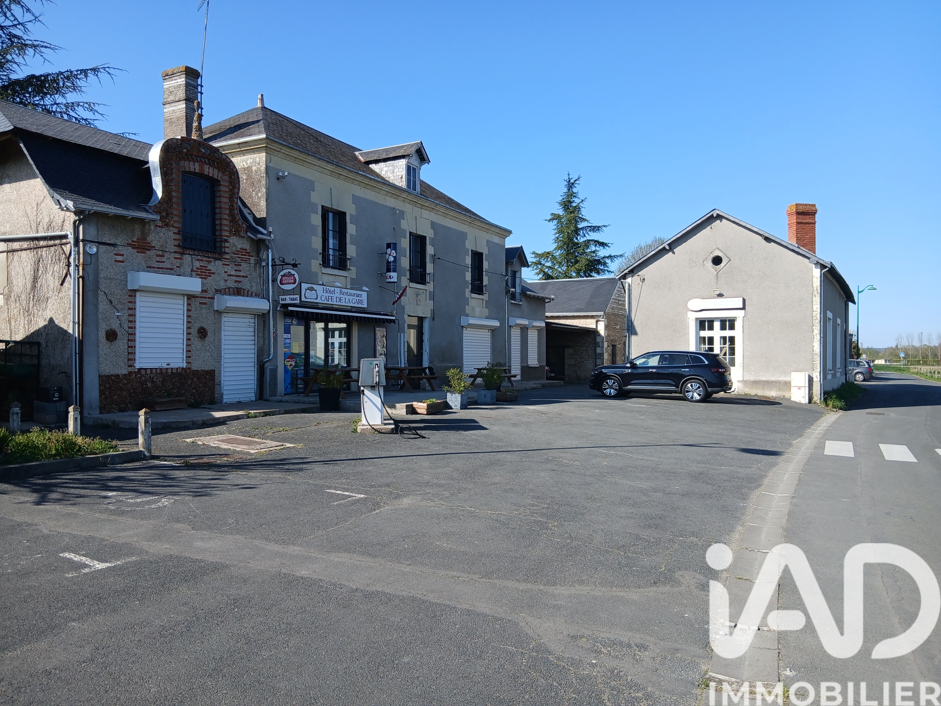 Vente maison à Beuxes (86120) : maison 8 pièces 247 m² - 2006044 — 2