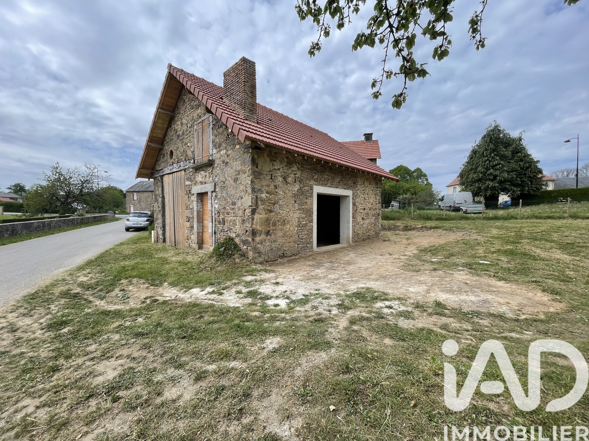 Vente maison à SAINT GERMAIN LES BELLES (87380) : maison de village 1 pièce 50 m² — 8