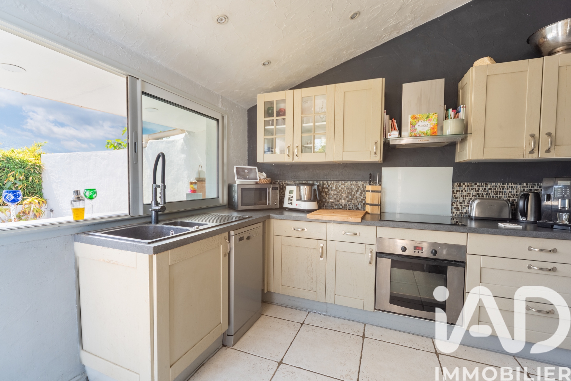 Vente maison à Les Adrets-de-l'Estérel (83600) : maison 5 pièces 144 m² - 2001576 — 6