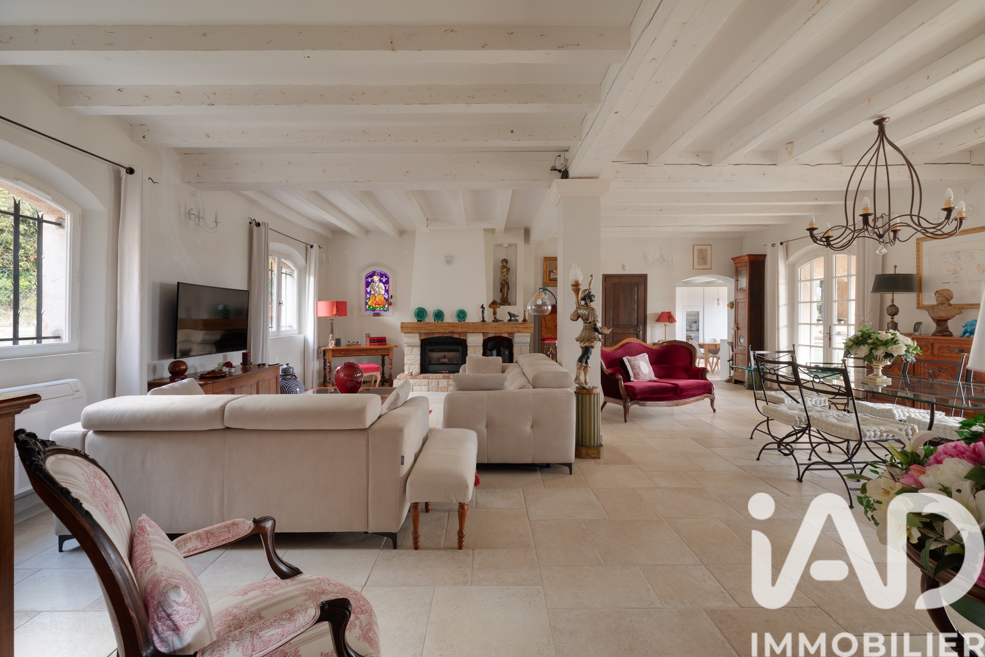 Vente maison à Tourrettes (83440) : maison 6 pièces 188 m² — 5