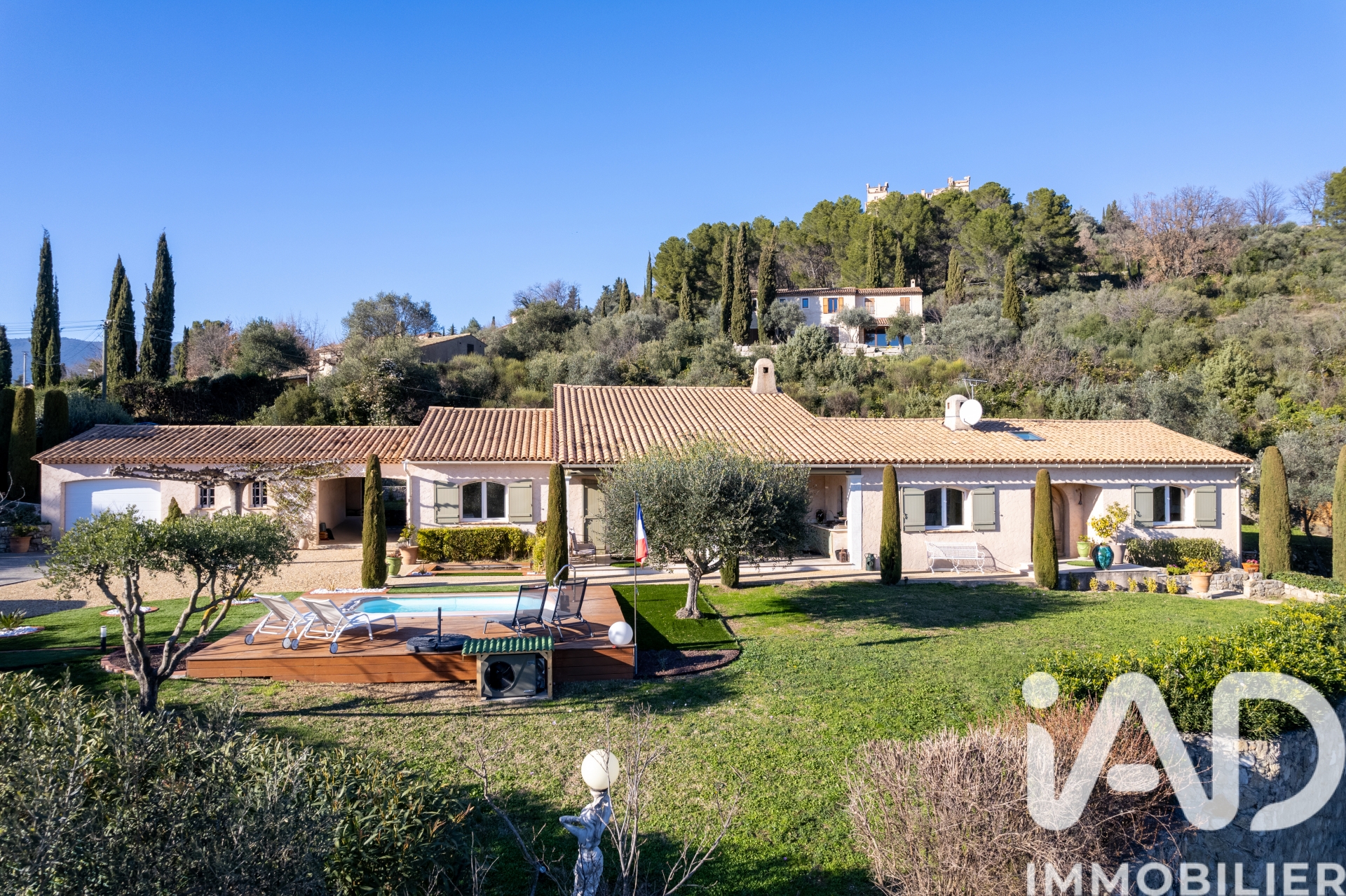 Vente maison à Tourrettes (83440) : maison 6 pièces 188 m² — 22