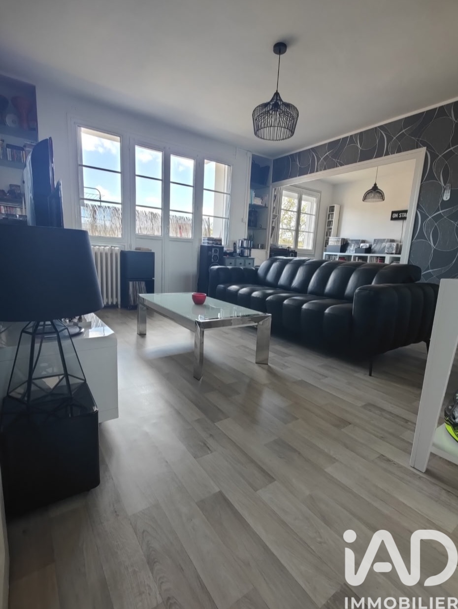 Vente appartement à Montluçon (03100) : appartement 4 pièces 56 m² — 2