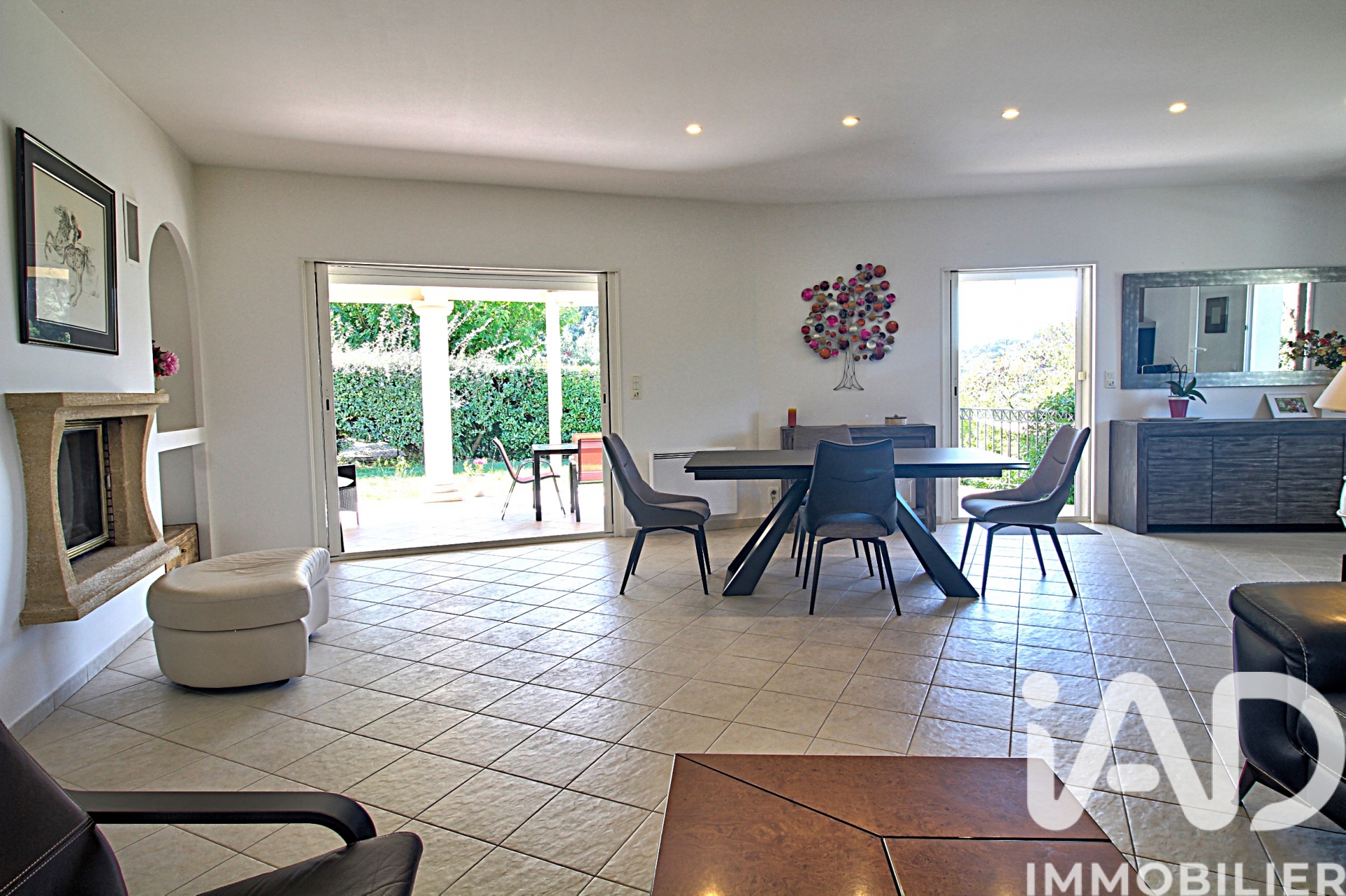 Vente maison à Évenos (83330) : maison d'architecte 6 pièces 149 m² - 1999822 — 5