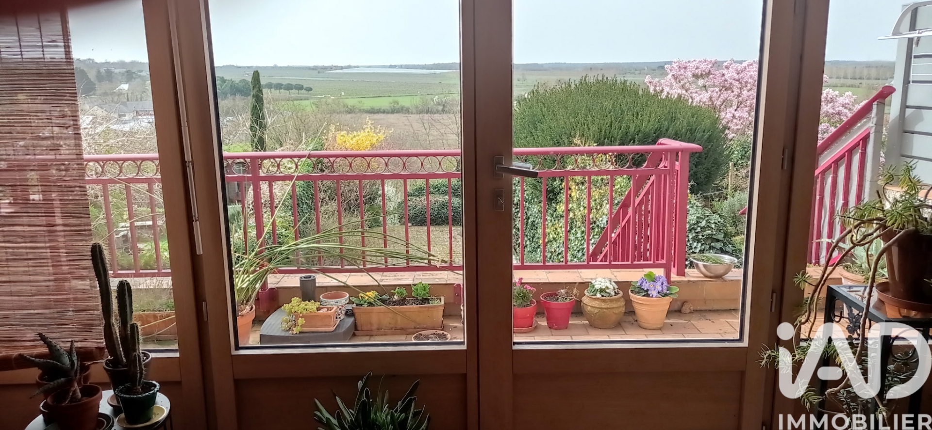 Vente maison à Brissac Loire Aubance (49320) : maison de ville 8 pièces 197 m² — 2