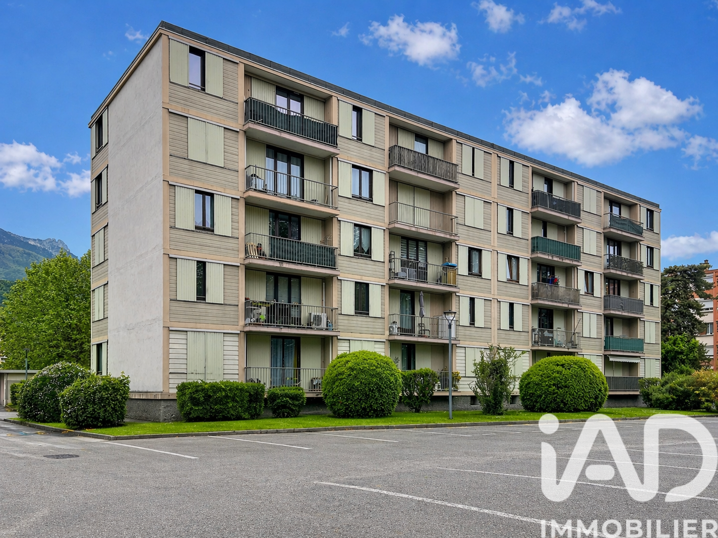 Vente appartement à Échirolles (38130) : appartement 3 pièces 66 m² - 2004577 — 11