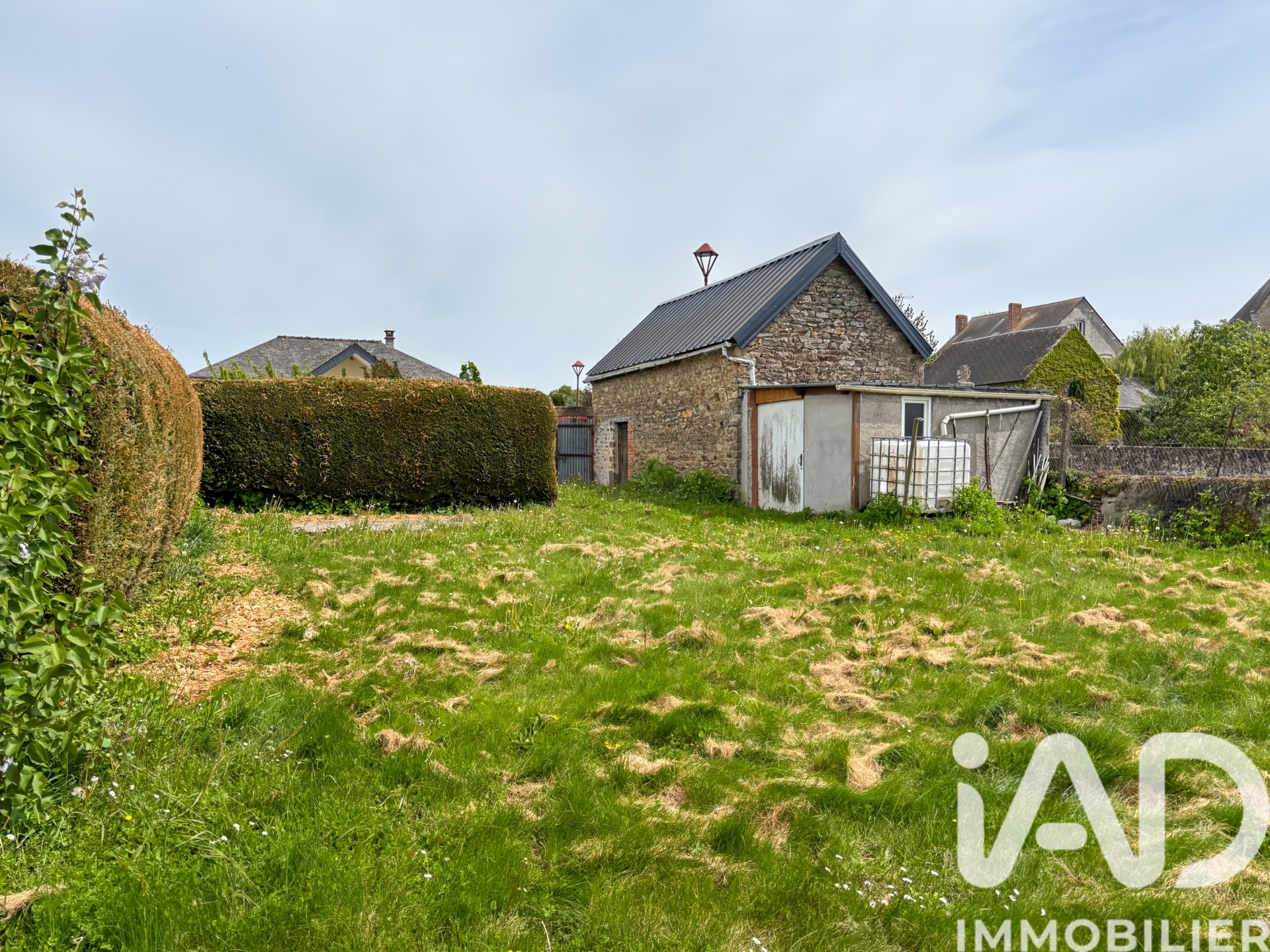 Vente maison à Courcité (53700) : maison de village 4 pièces 107 m² — 17