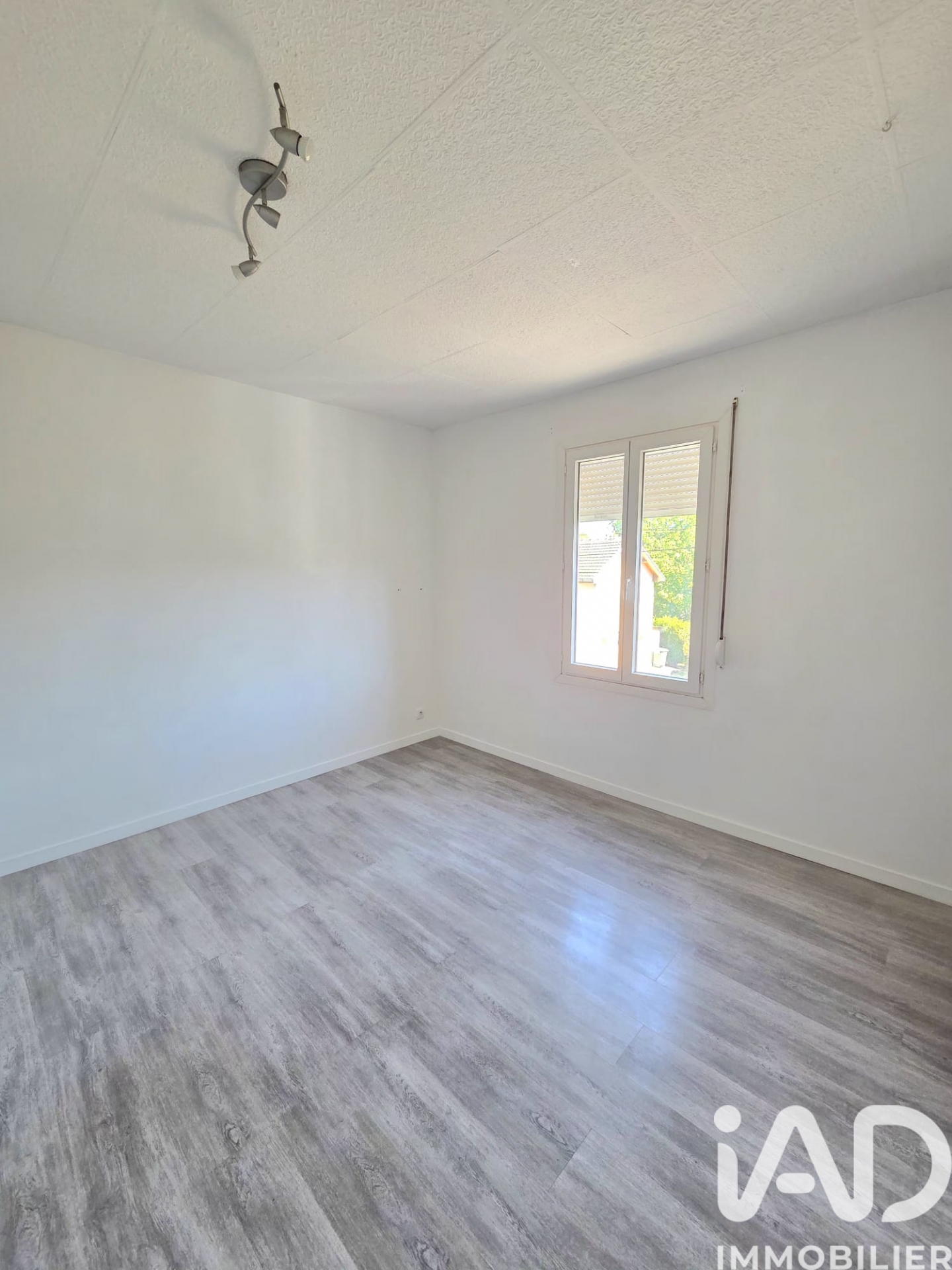 Vente maison à Troyes (10000) : maison 3 pièces 73 m² - 2007136 — 12