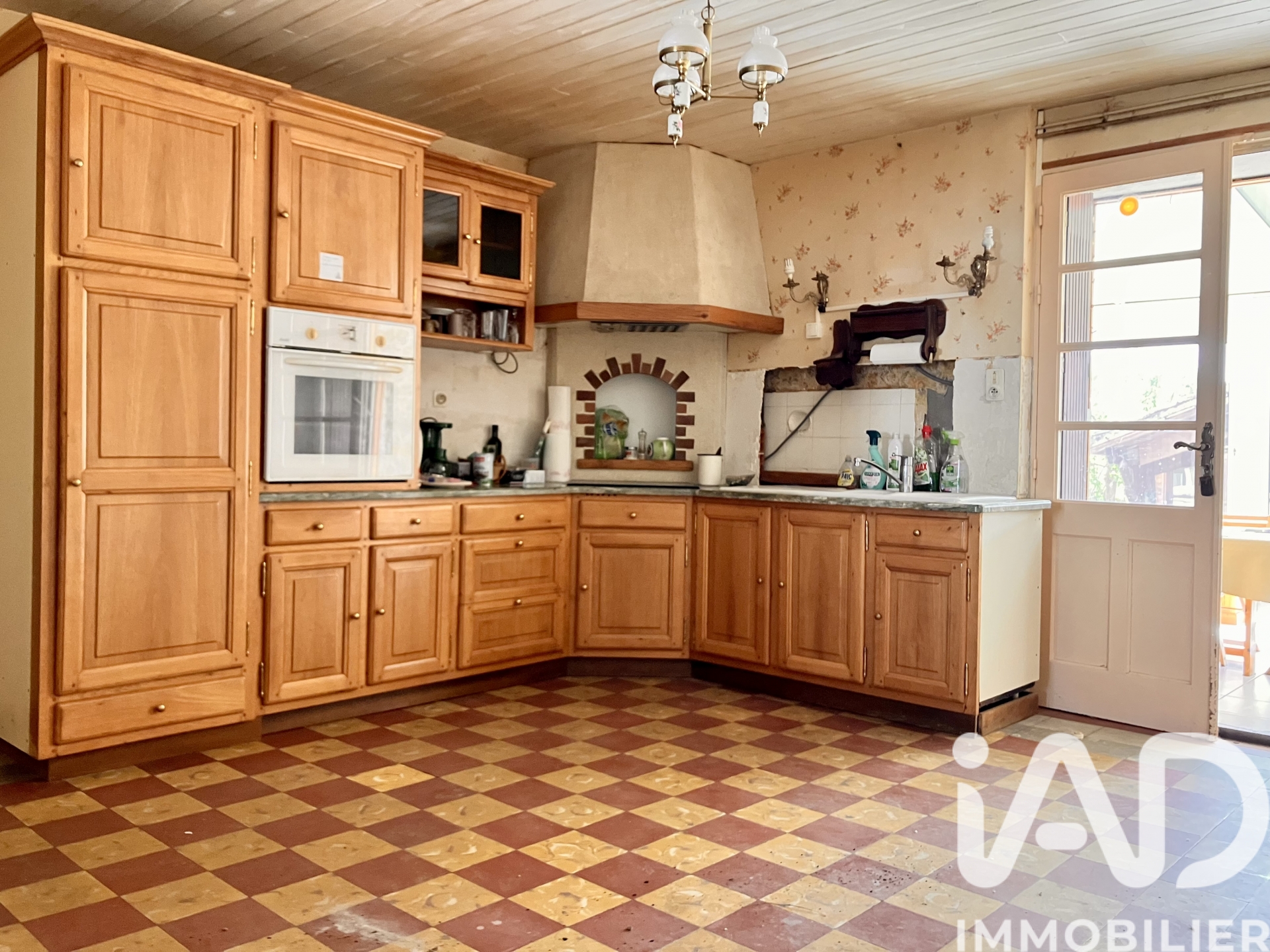 Vente maison à Luçon (85400) : maison 7 pièces 196 m² — 6