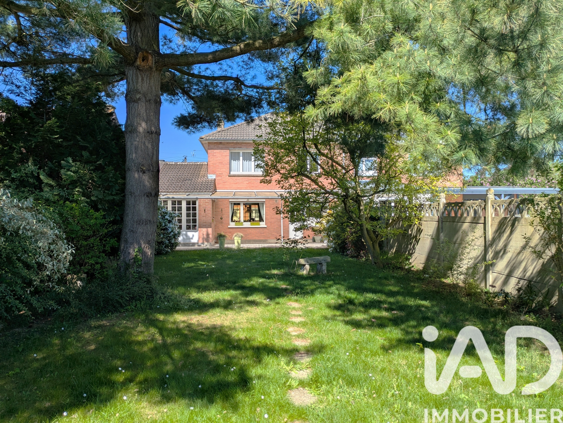Vente maison à Cambrai (59400) : maison 6 pièces 102 m² - 1996209 — 2