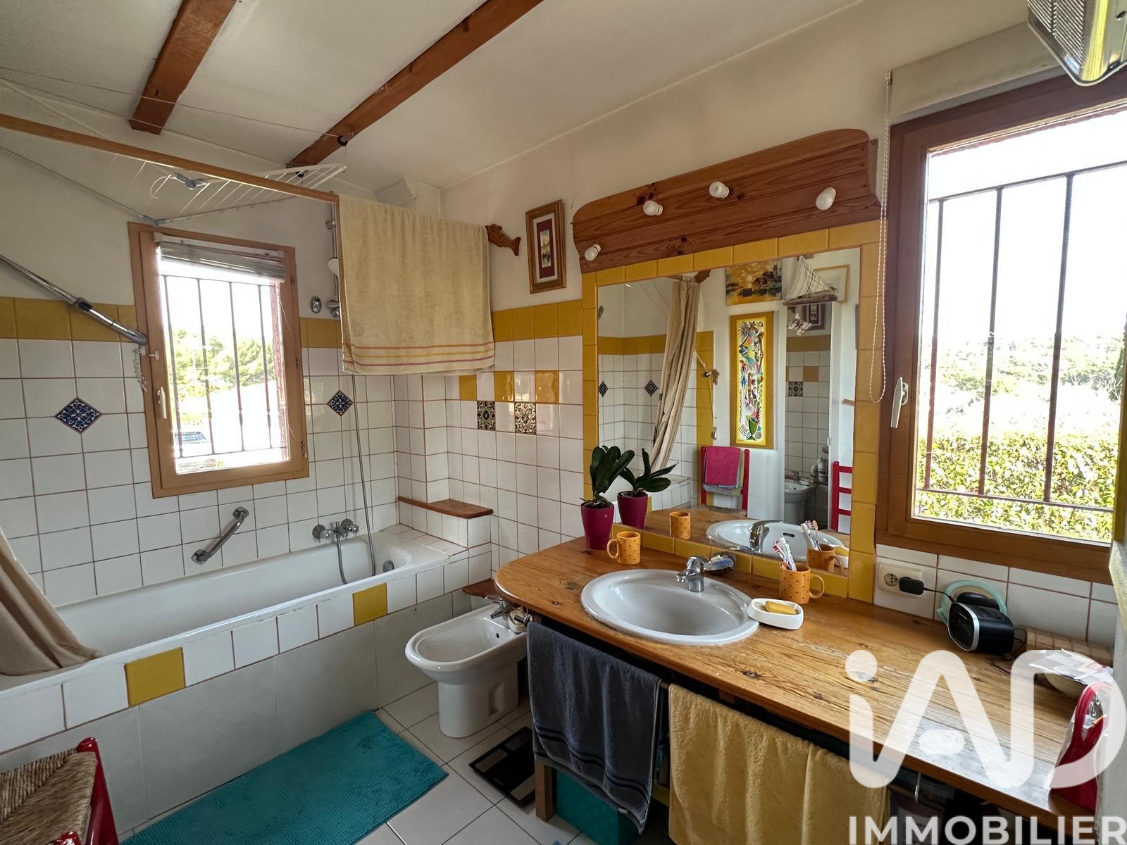 Vente maison à Ventabren (13122) : maison 5 pièces 204 m² — 10