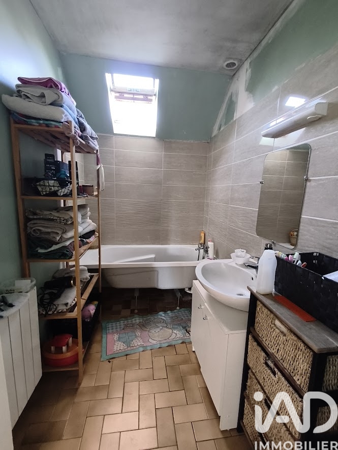 Vente maison à Saint-Gaultier (36800) : maison 4 pièces 82 m² - 2006794 — 11