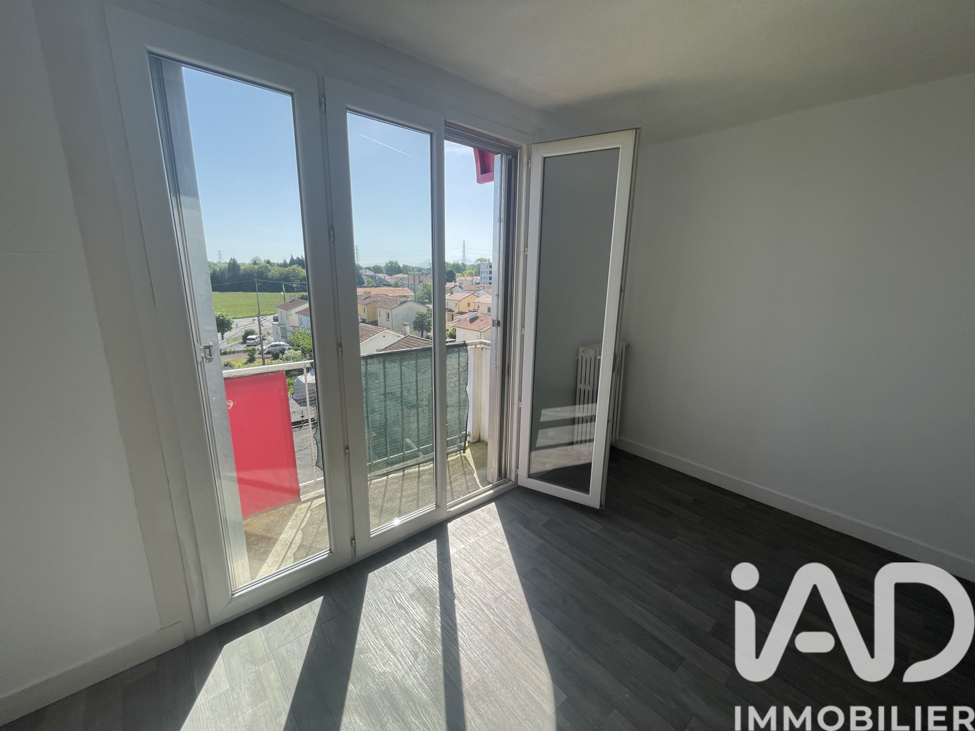 Vente appartement à Lannemezan (65300) : appartement 3 pièces 55 m² — 11