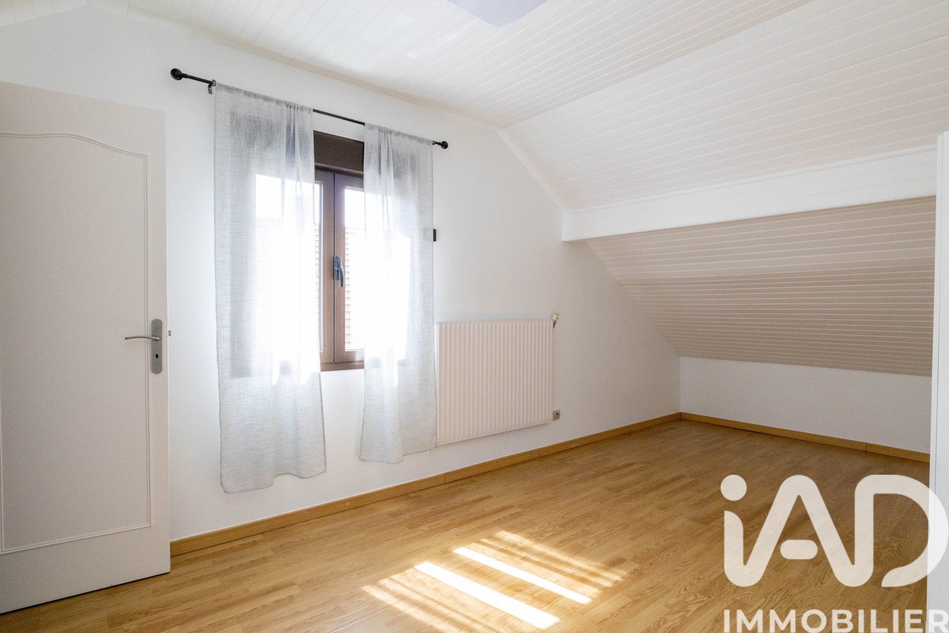Vente maison à Ozoir-la-Ferrière (77330) : maison 6 pièces 126 m² - 2008293 — 11