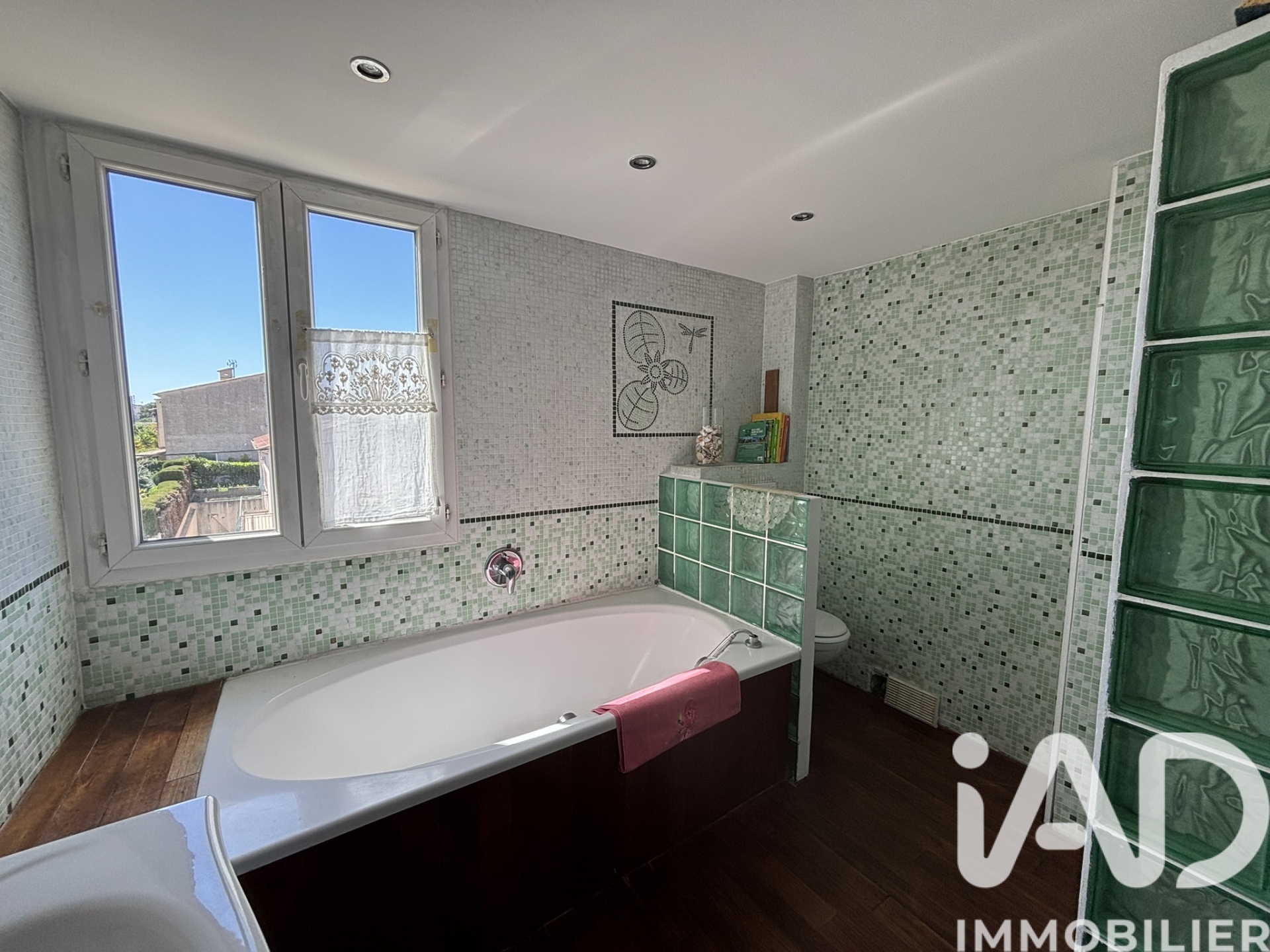 Vente appartement à Saint-Laurent-du-Var (06700) : appartement 3 pièces 92 m² - 1998519 — 7
