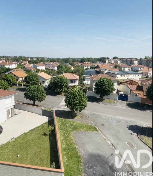 Vente appartement à Lannemezan (65300) : appartement 4 pièces 64 m² — 4
