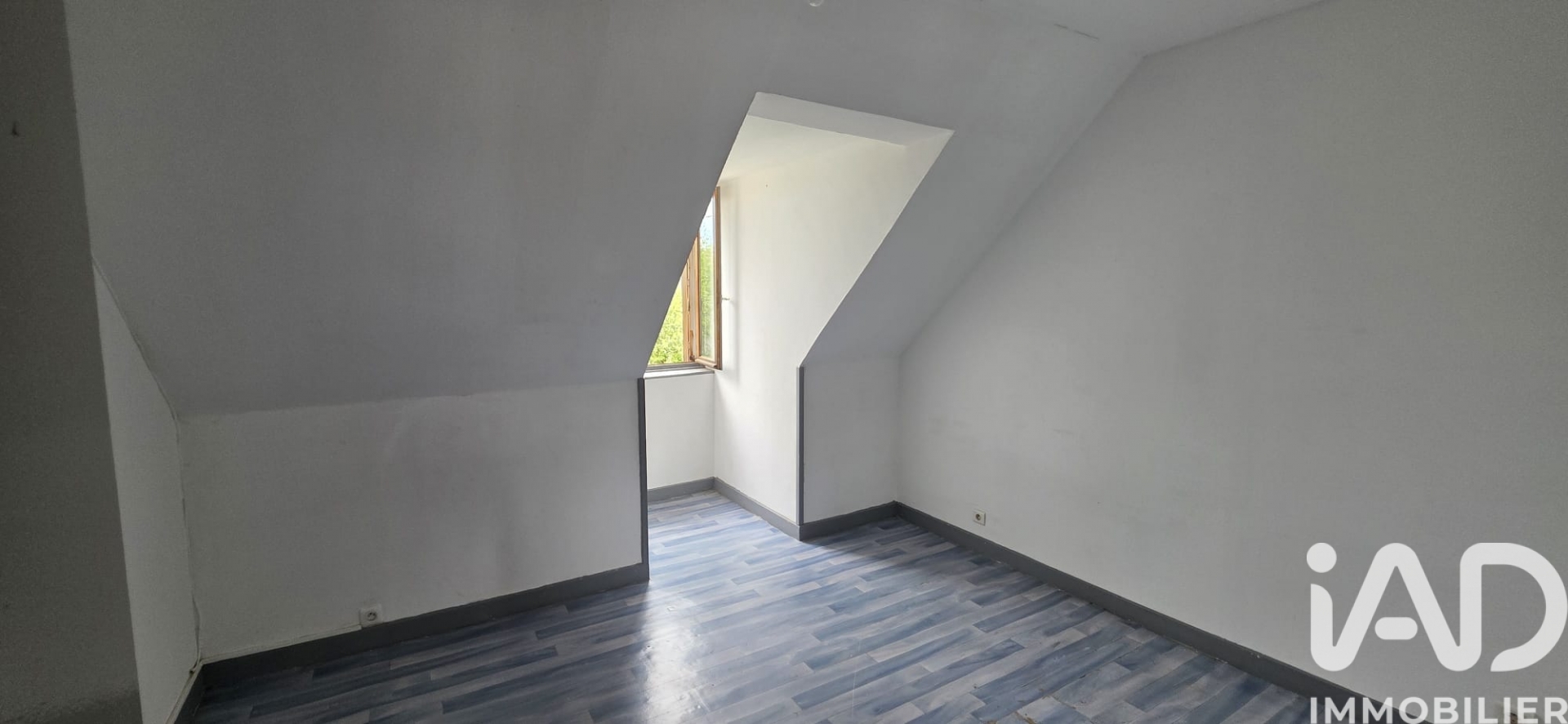 Vente maison à Mauriac (15200) : maison traditionnelle 7 pièces 148 m² — 9