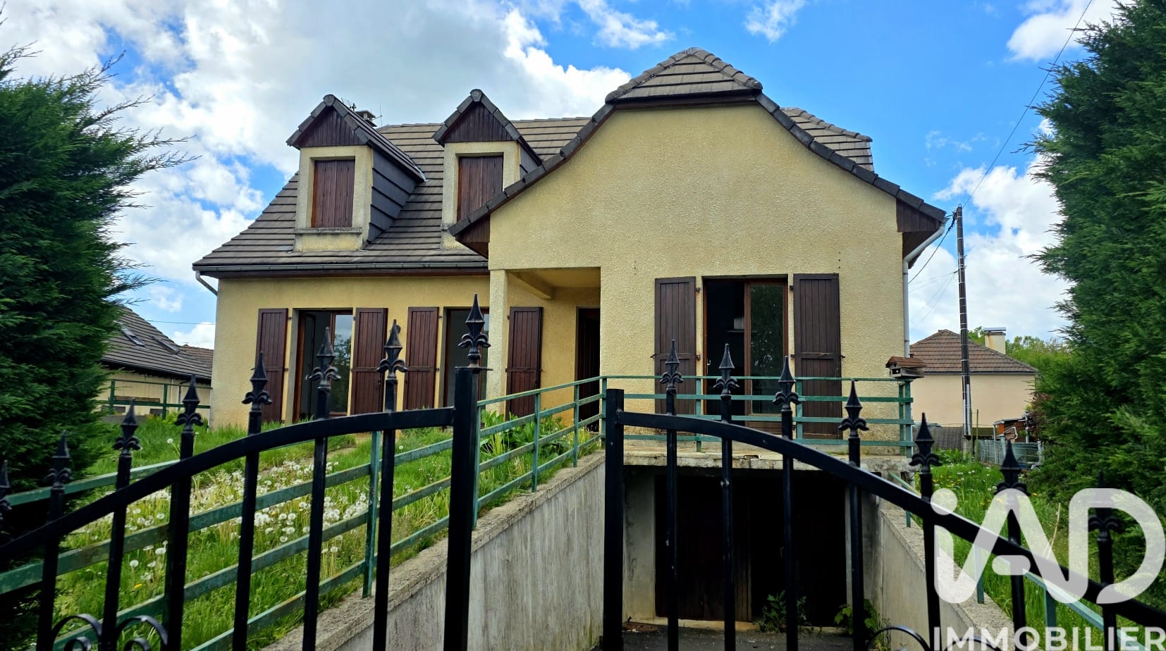 Vente maison à Mauriac (15200) : maison traditionnelle 7 pièces 148 m² — 5