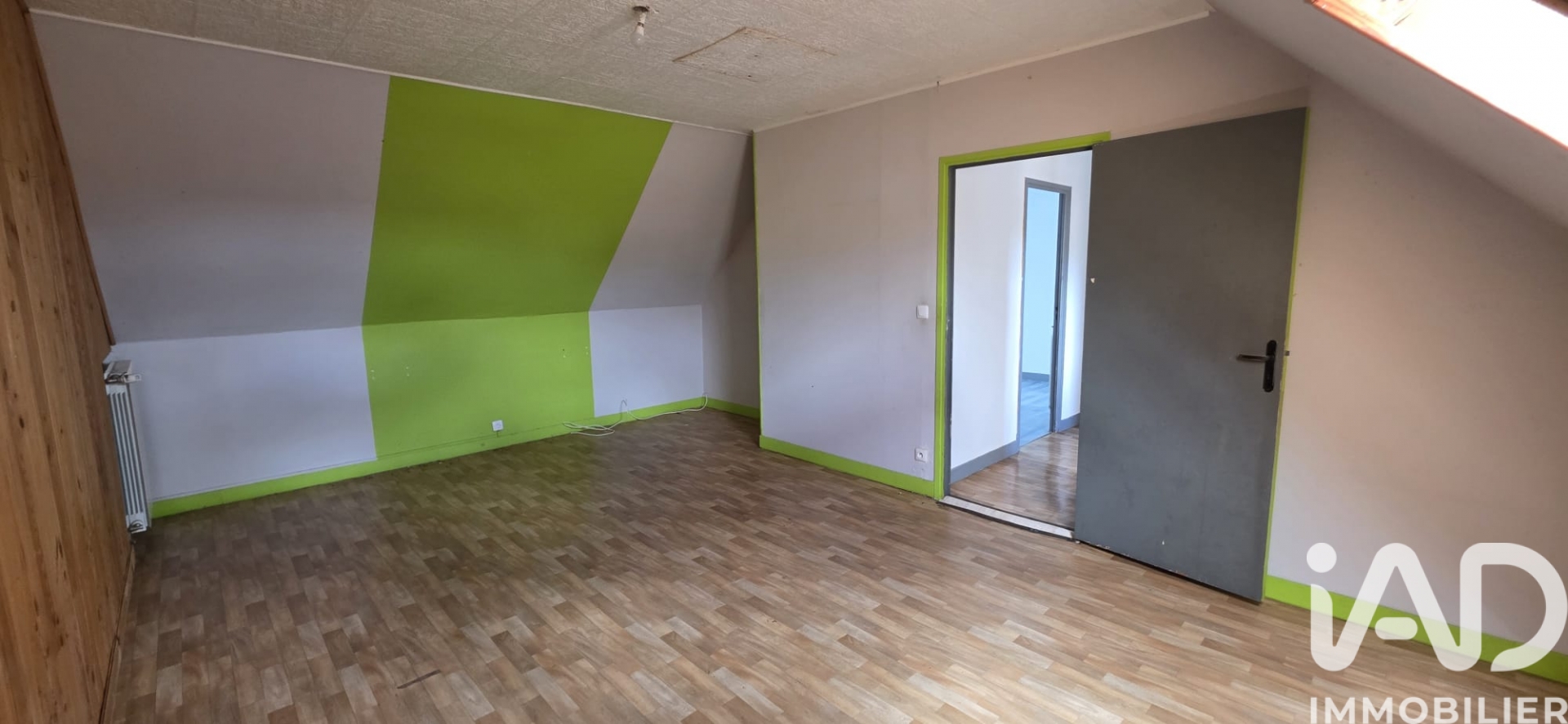 Vente maison à Mauriac (15200) : maison traditionnelle 7 pièces 148 m² — 11