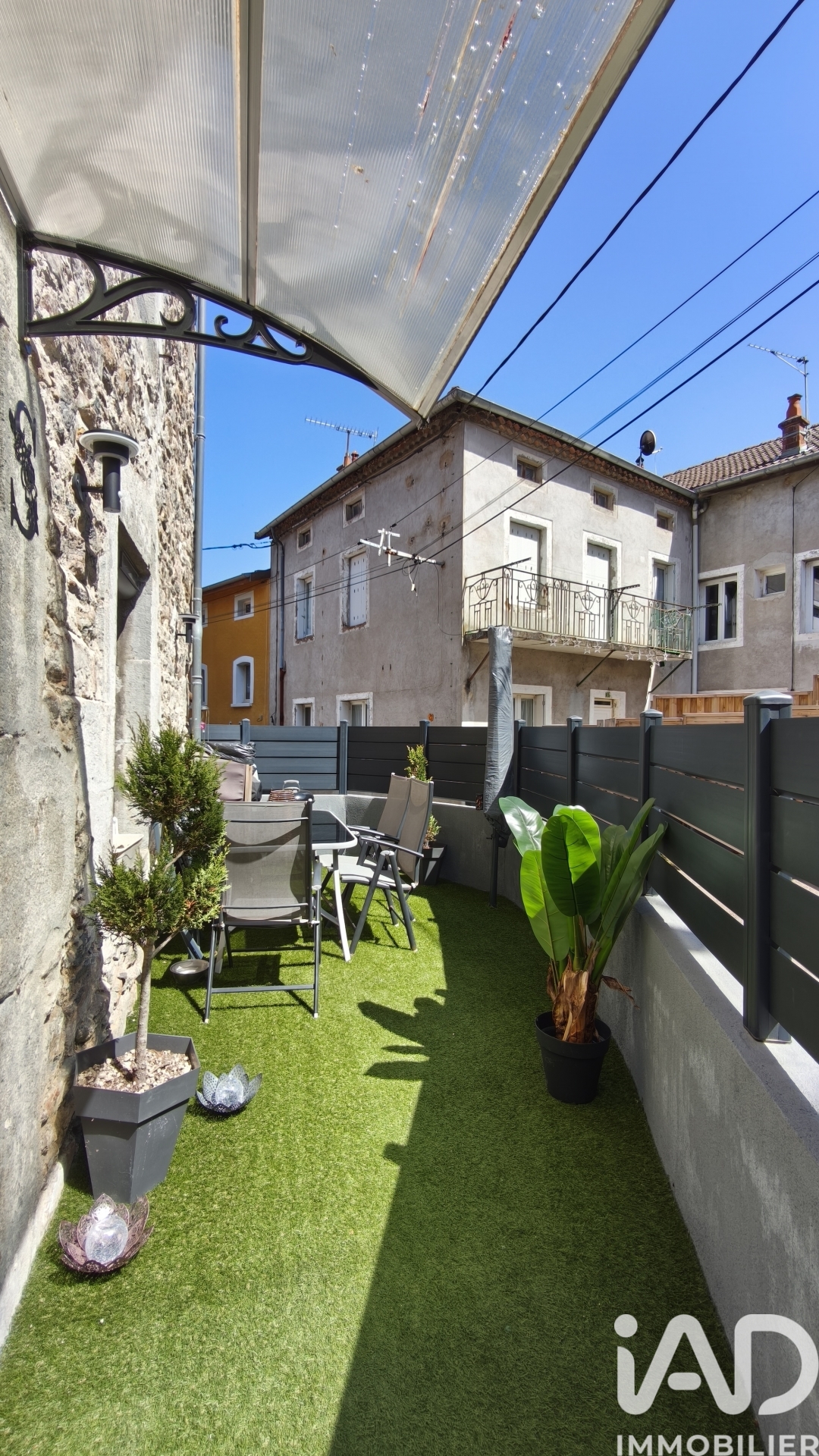 Vente maison à Retournac (43130) : maison de village 6 pièces 112 m² — 22