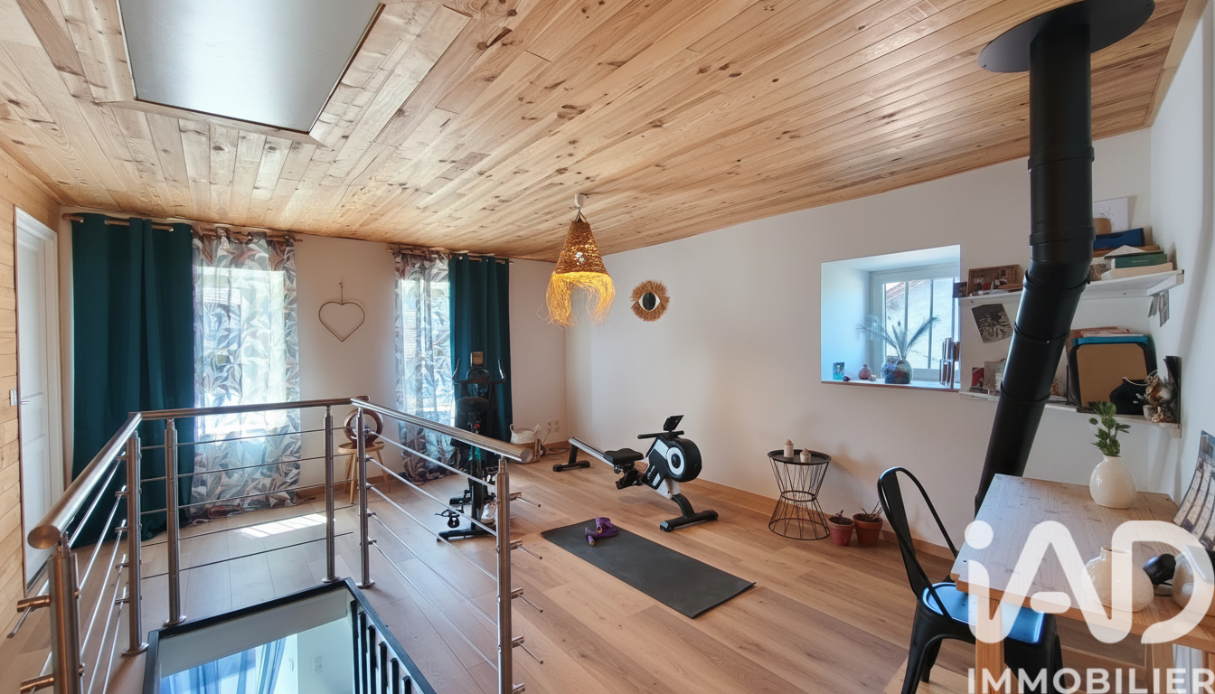 Vente maison à Retournac (43130) : maison de village 6 pièces 112 m² — 16