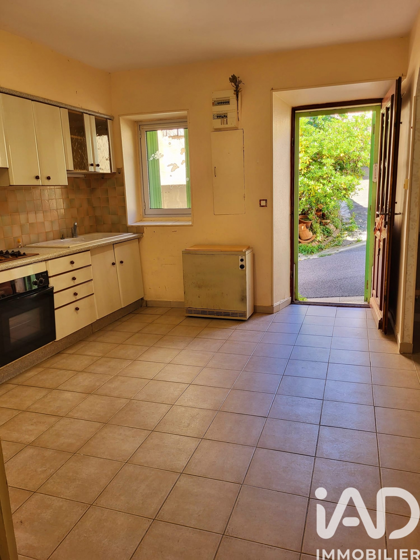 Vente maison à Bizanet (11200) : maison de village 2 pièces 57 m² — 13