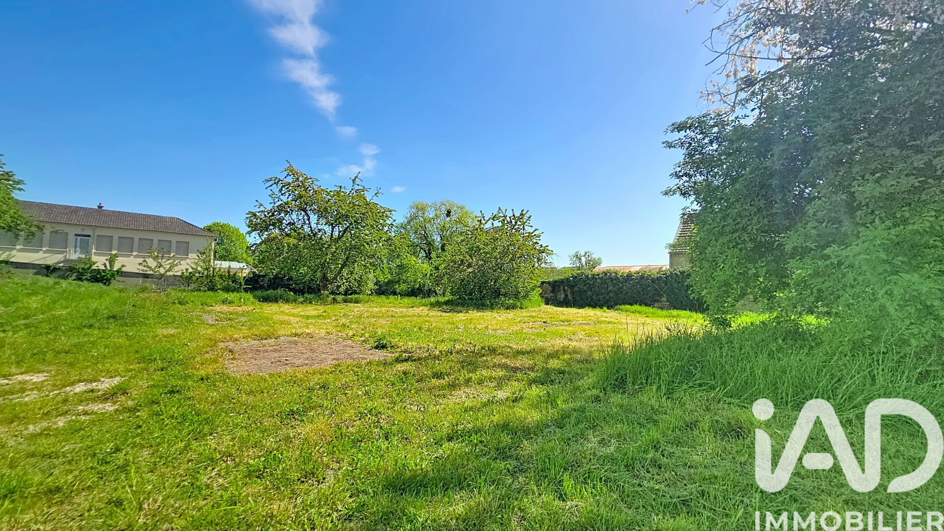 Vente Surface diverse 700 m&sup2;