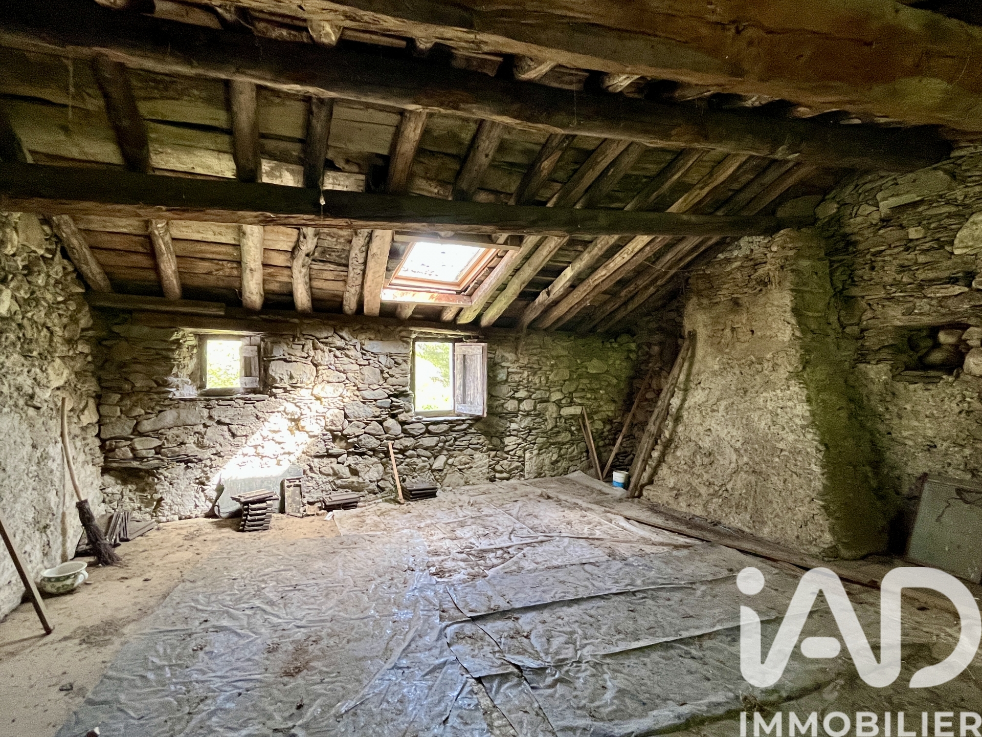 Vente maison à Siguer (09220) : maison 2 pièces 70 m² — 12