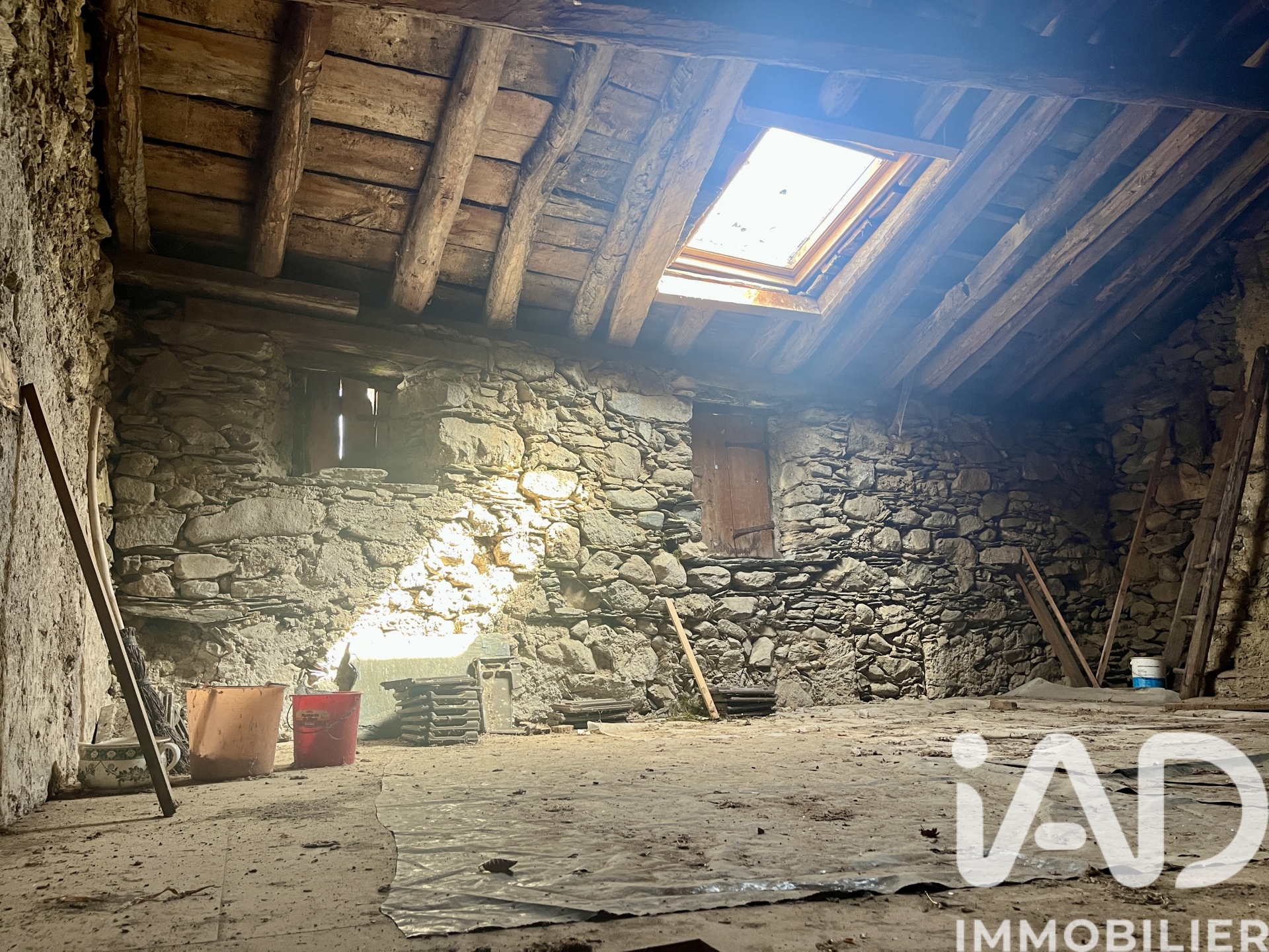 Vente maison à Siguer (09220) : maison 2 pièces 70 m² — 18