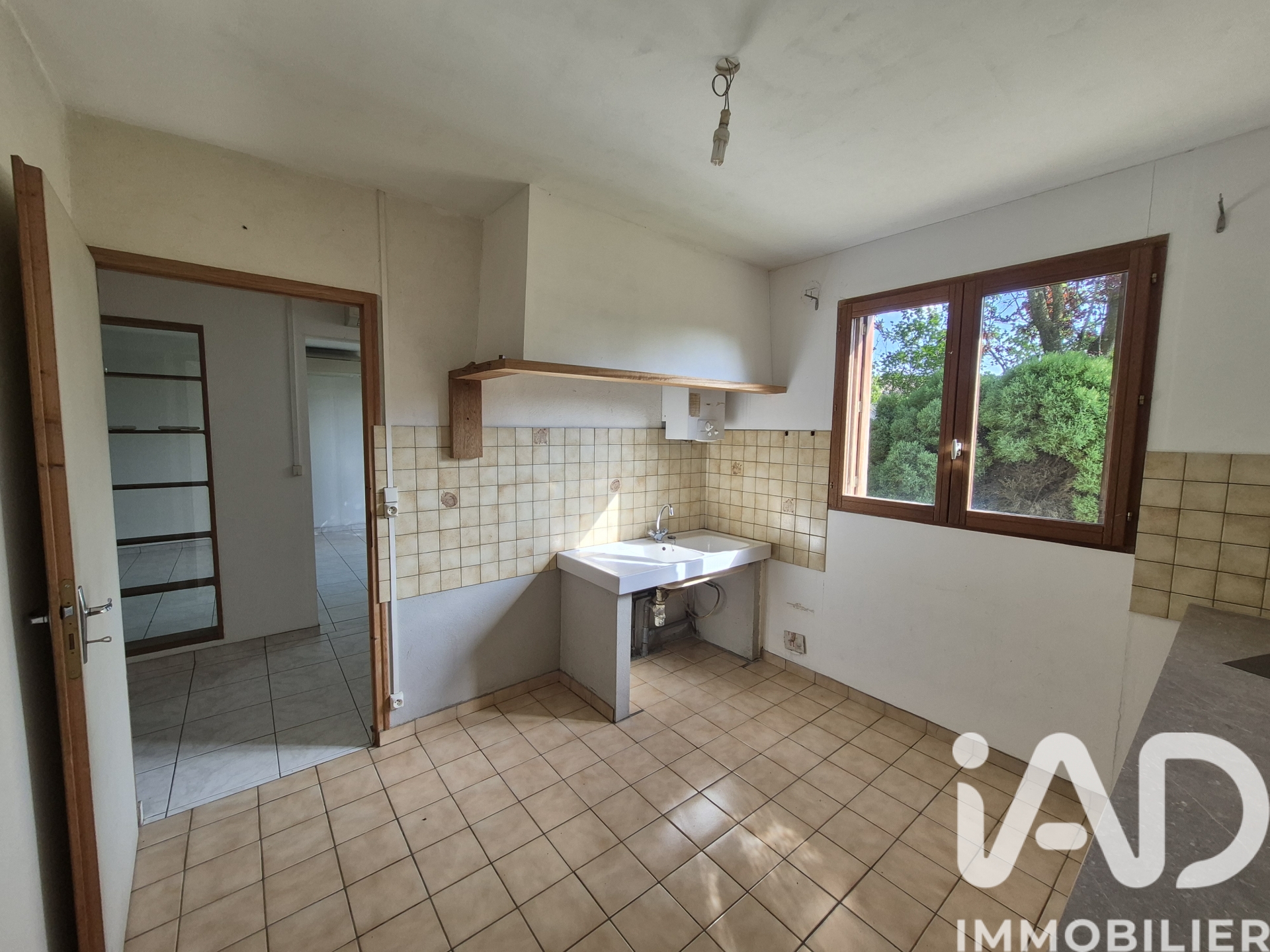Vente maison à Thouars (79100) : maison 4 pièces 87 m² — 9