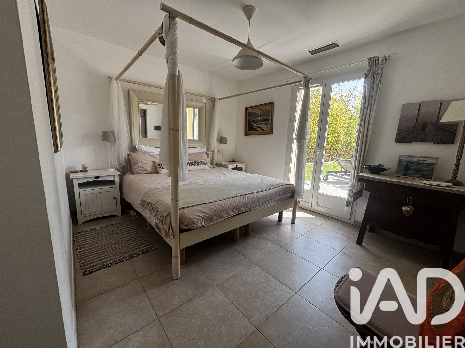 Vente maison à Mallemort (13370) : maison traditionnelle 6 pièces 139 m² - 2012573 — 17