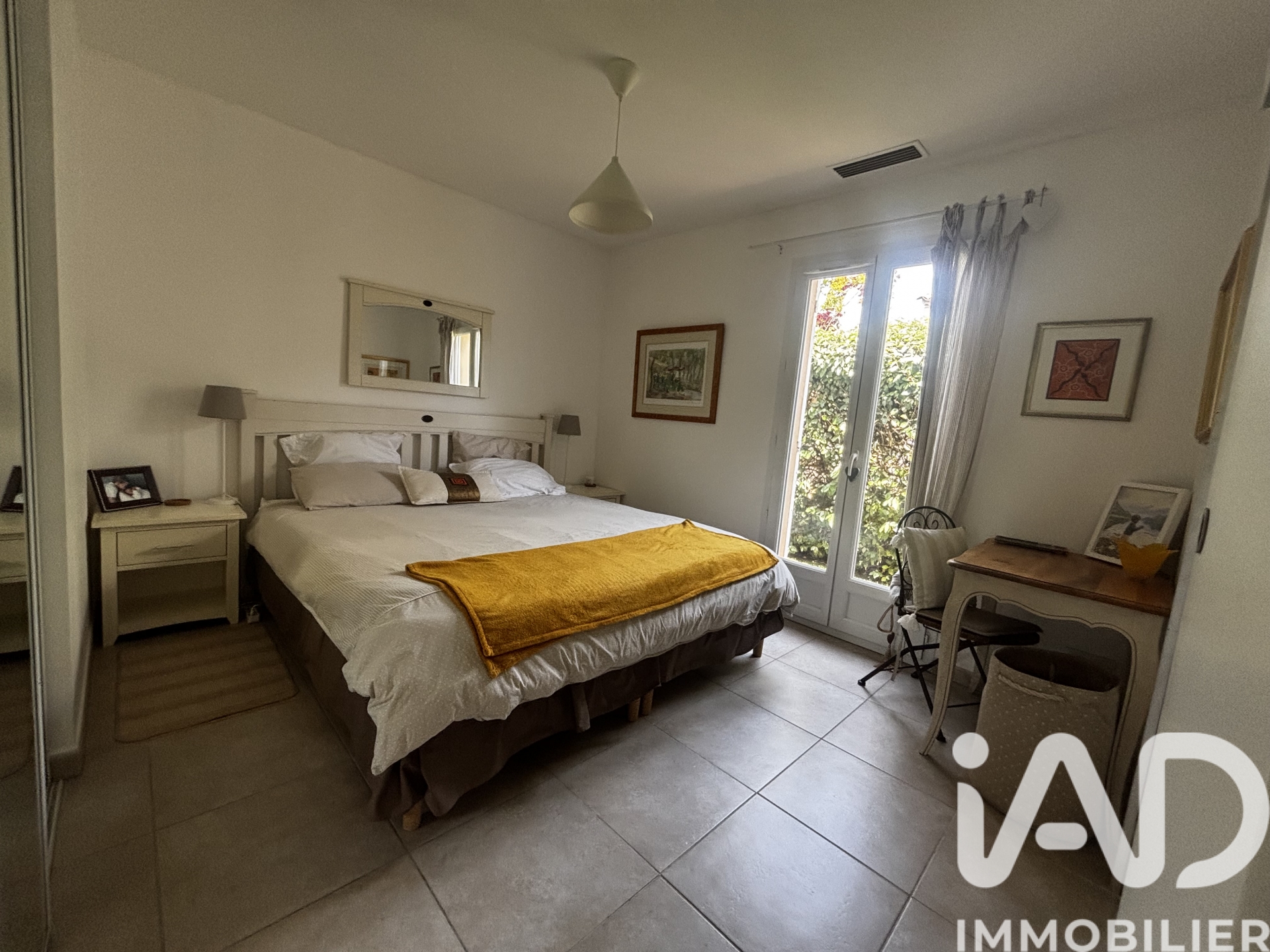 Vente maison à Mallemort (13370) : maison traditionnelle 6 pièces 139 m² - 2012573 — 18