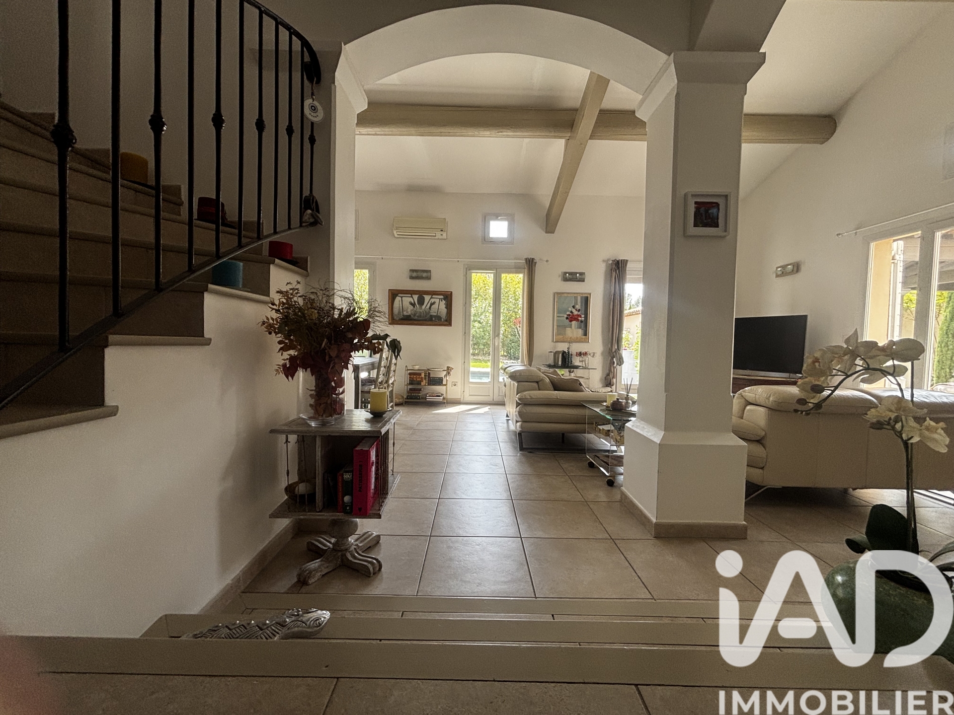 Vente maison à Mallemort (13370) : maison traditionnelle 6 pièces 139 m² - 2012573 — 10