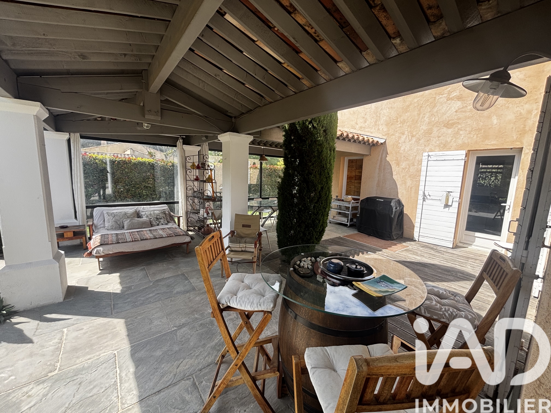 Vente maison à Mallemort (13370) : maison traditionnelle 6 pièces 139 m² - 2012573 — 25