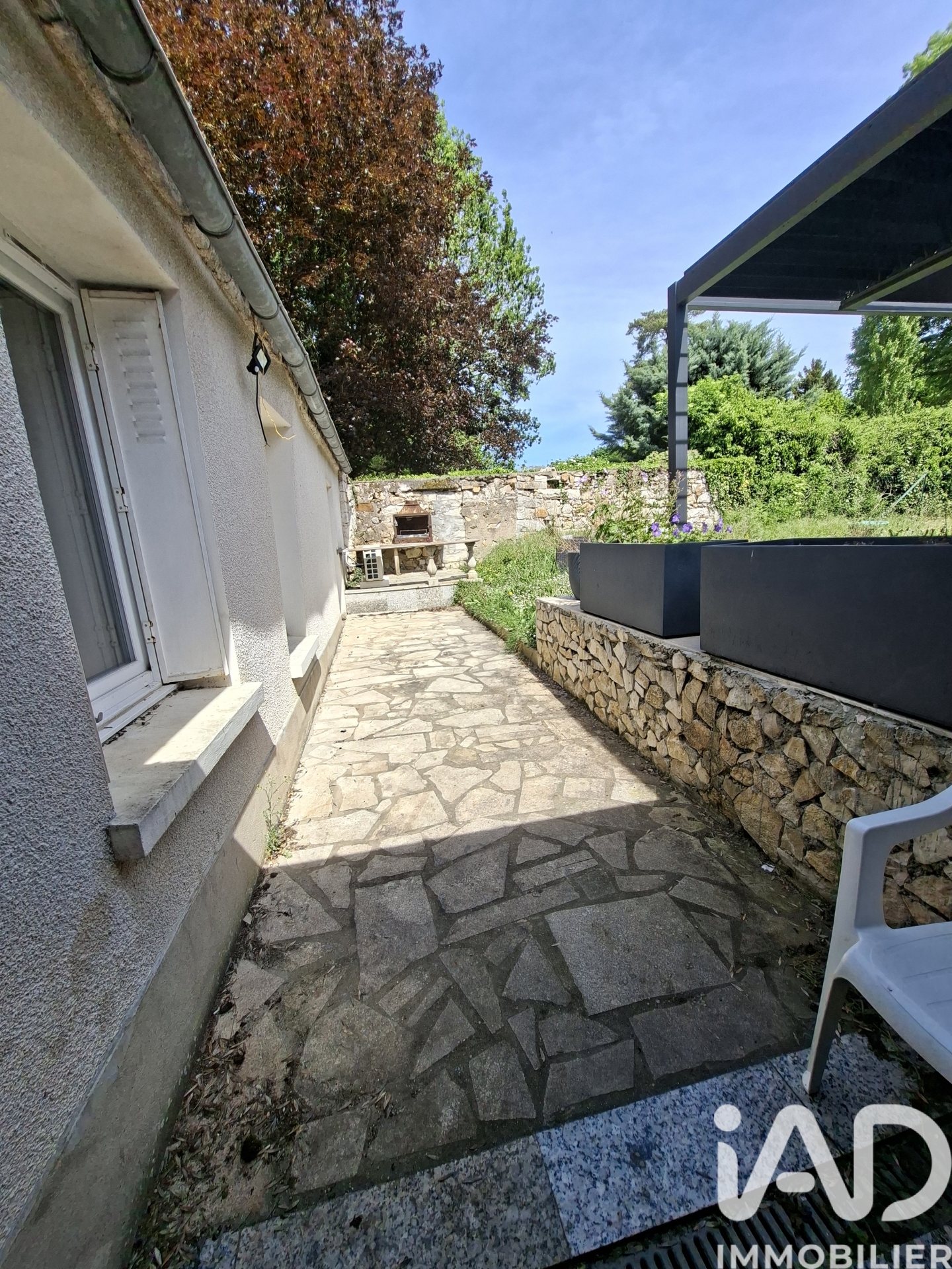 Vente maison à Villeblevin (89340) : maison 6 pièces 88 m² — 12