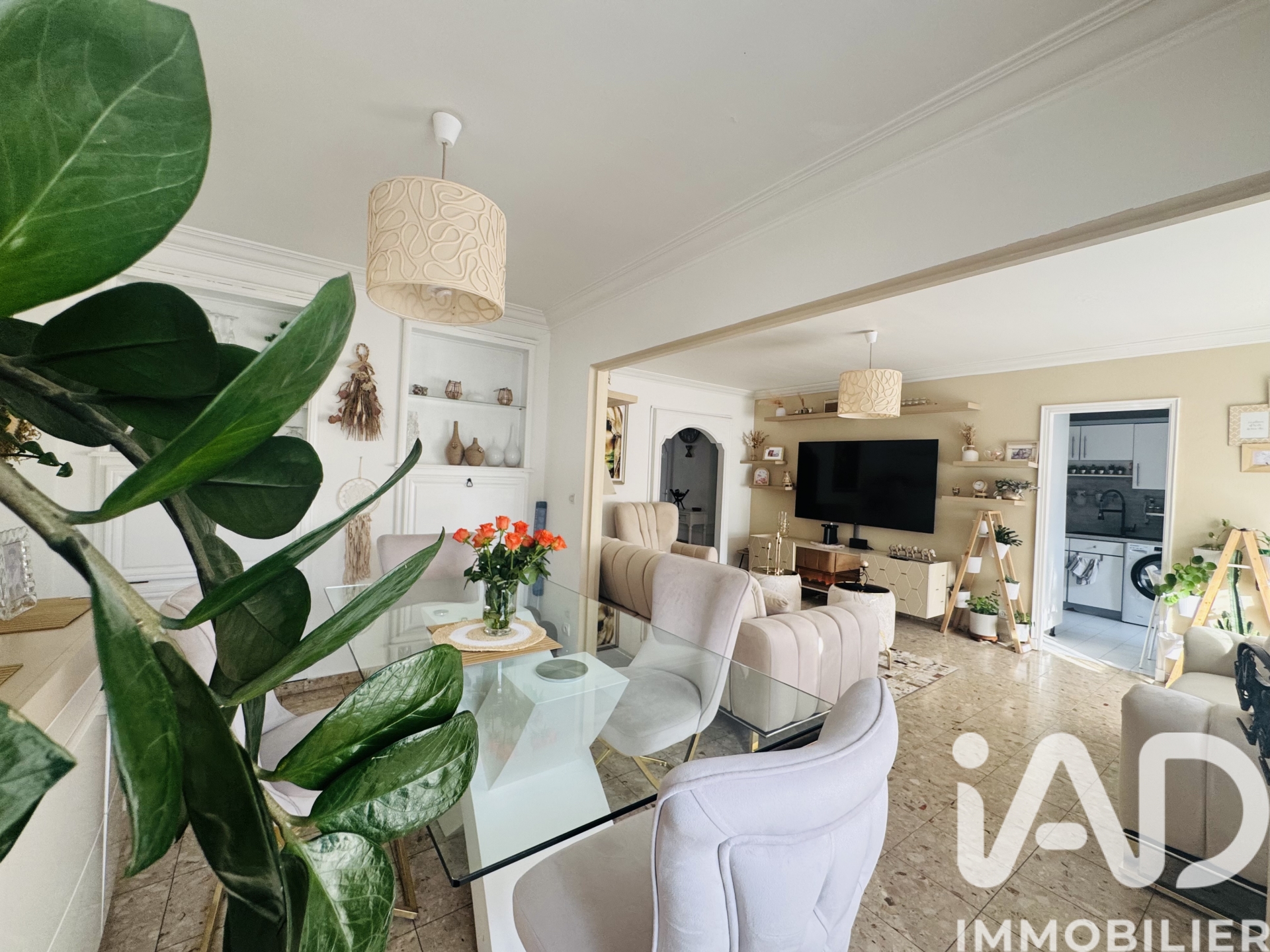 Vente appartement à Saint-Étienne (42100) : appartement 5 pièces 105 m² - 2014654 — 2