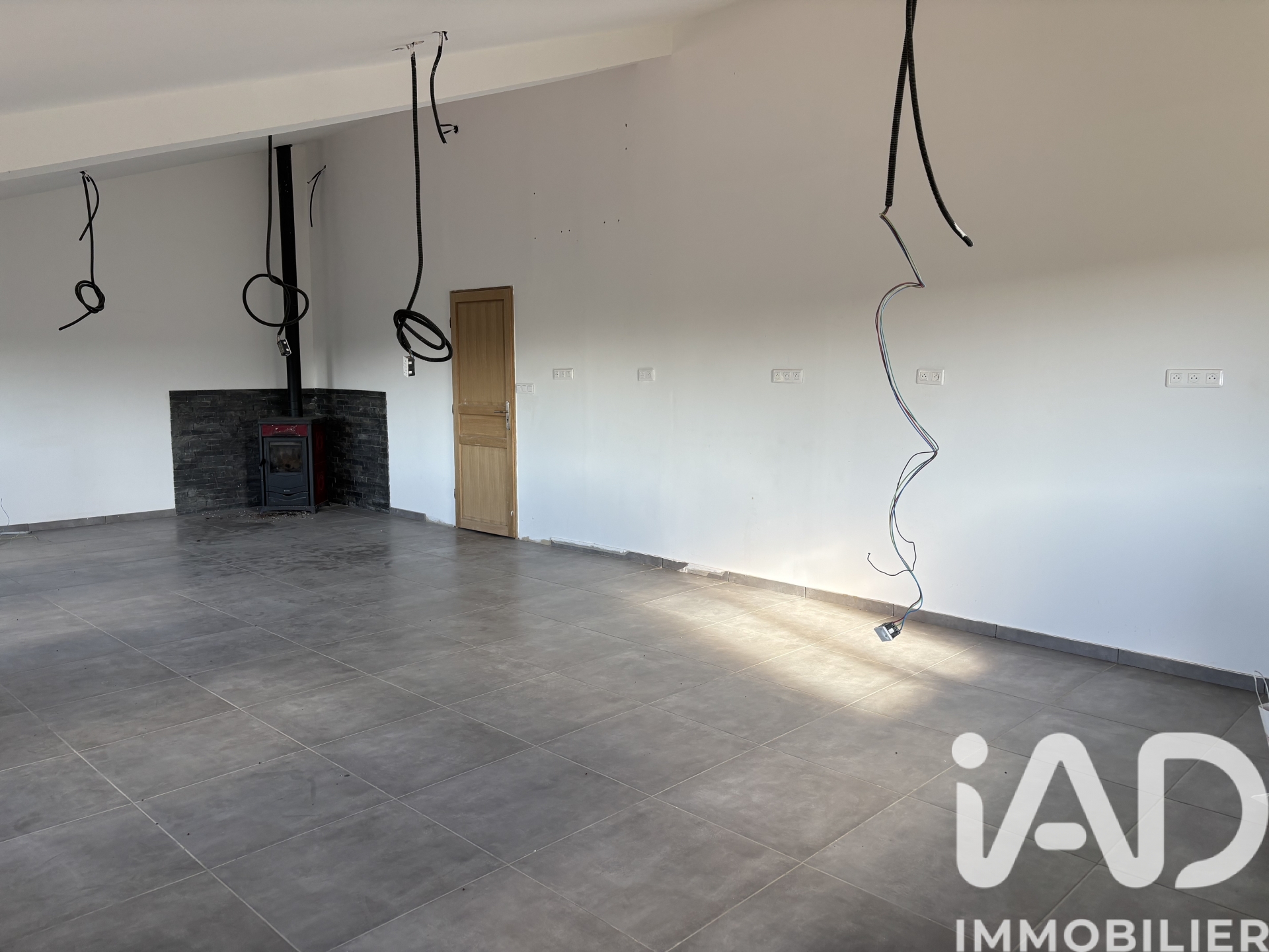 Vente maison à Puget-Ville (83390) : maison 9 pièces 270 m² - 2014364 — 17