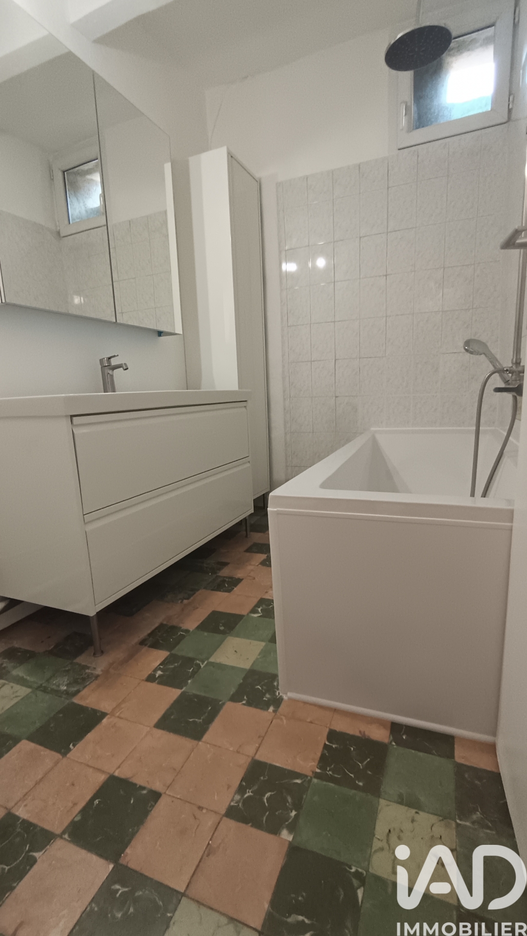 Vente maison à Orange (84100) : maison 4 pièces 61 m² - 2011490 — 4
