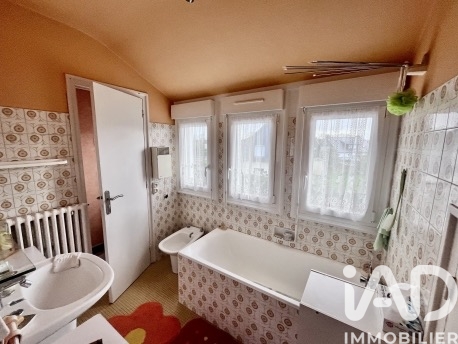 Vente maison à Loudéac (22600) : maison 6 pièces 123 m² — 17