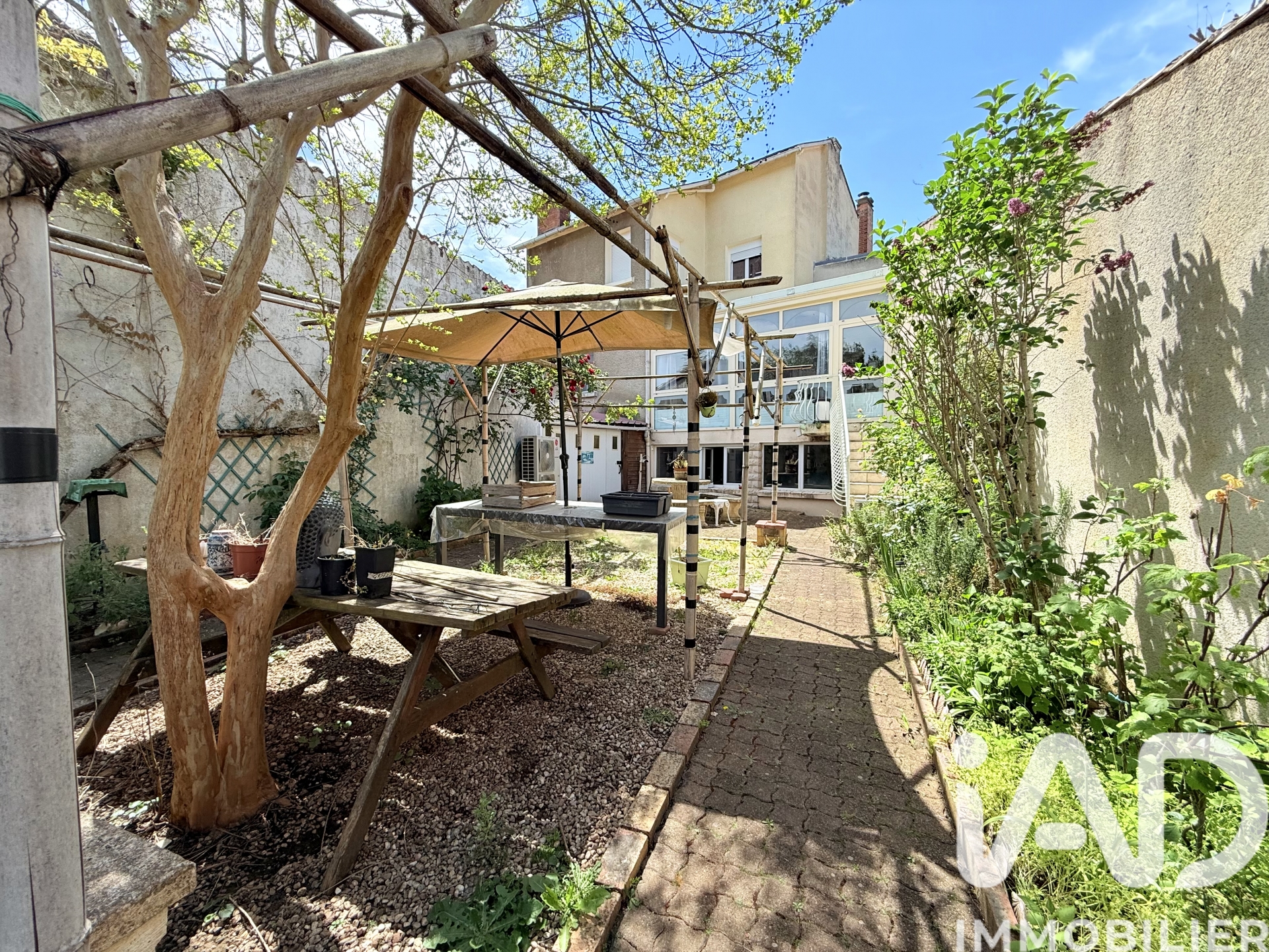 Vente maison à Availles-Limouzine (86460) : maison 6 pièces 152 m² - 2020715 — 2