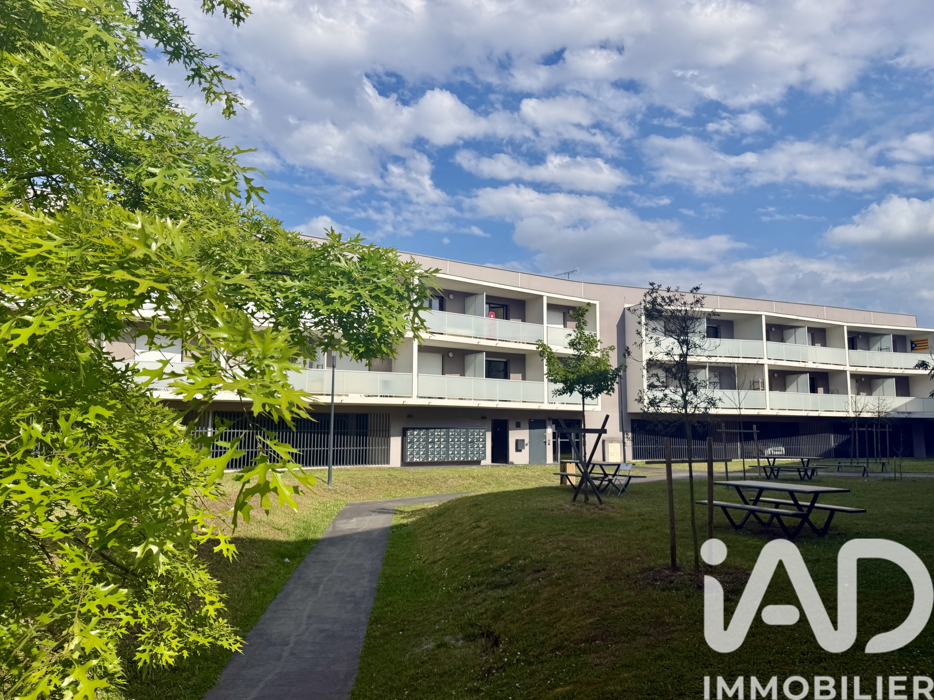 Appartement à vendre à Saint-Jean-d'Illac — 110 000 € — IAD France
