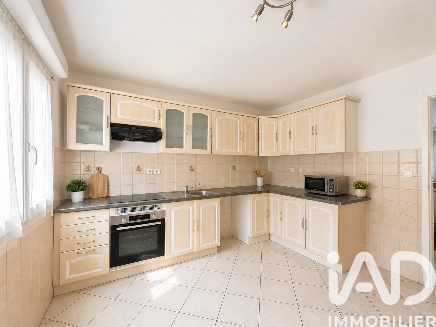 Vente appartement à Le Bourget (93350) : appartement 5 pièces 145 m² - 2016245 — 4